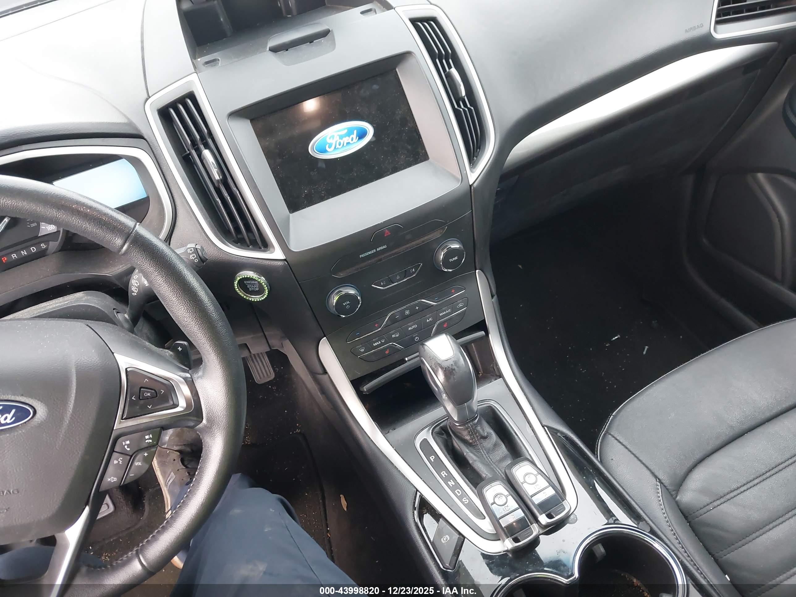 FORD EDGE image 11
