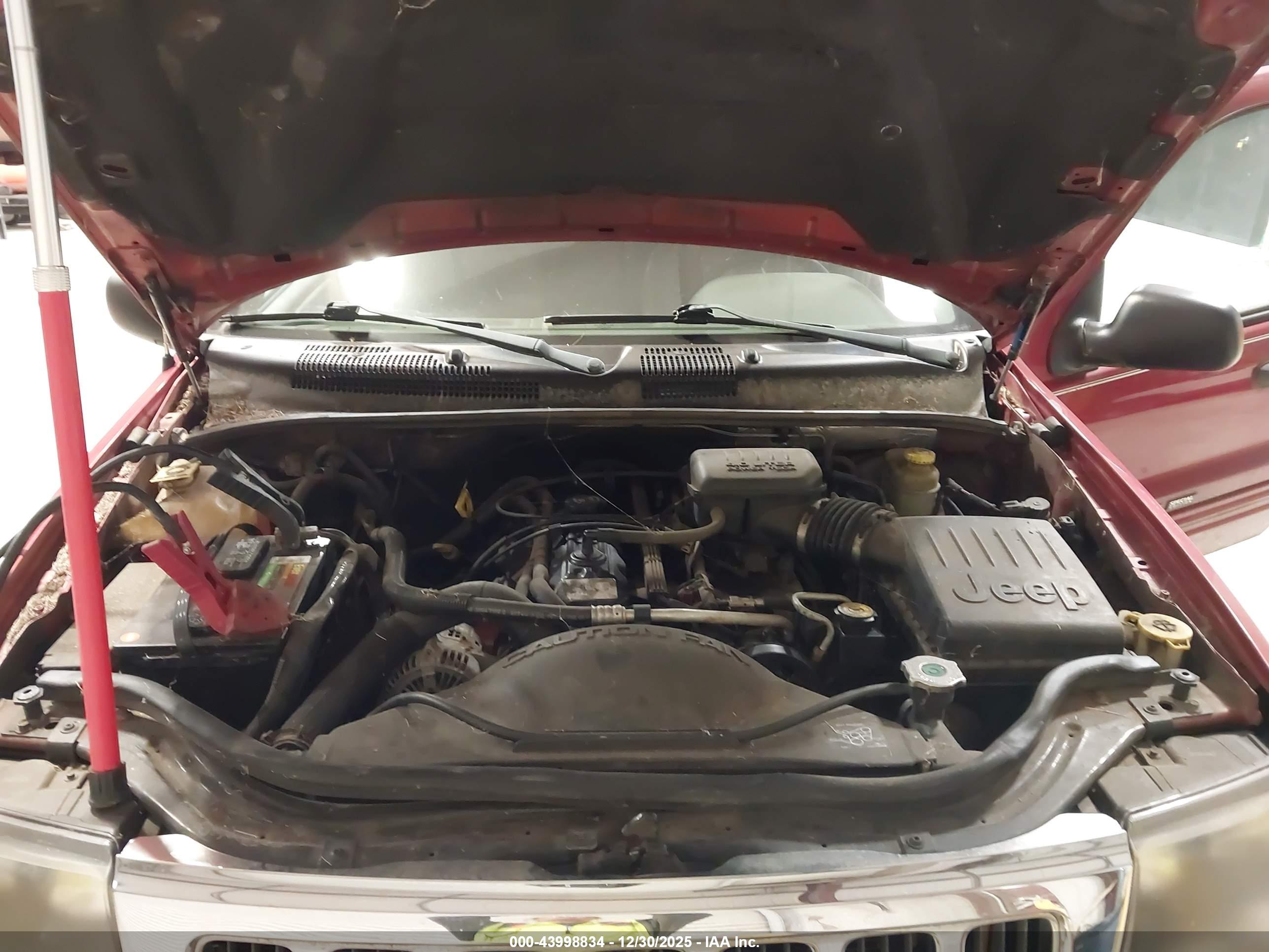 JEEP GRAND image 10