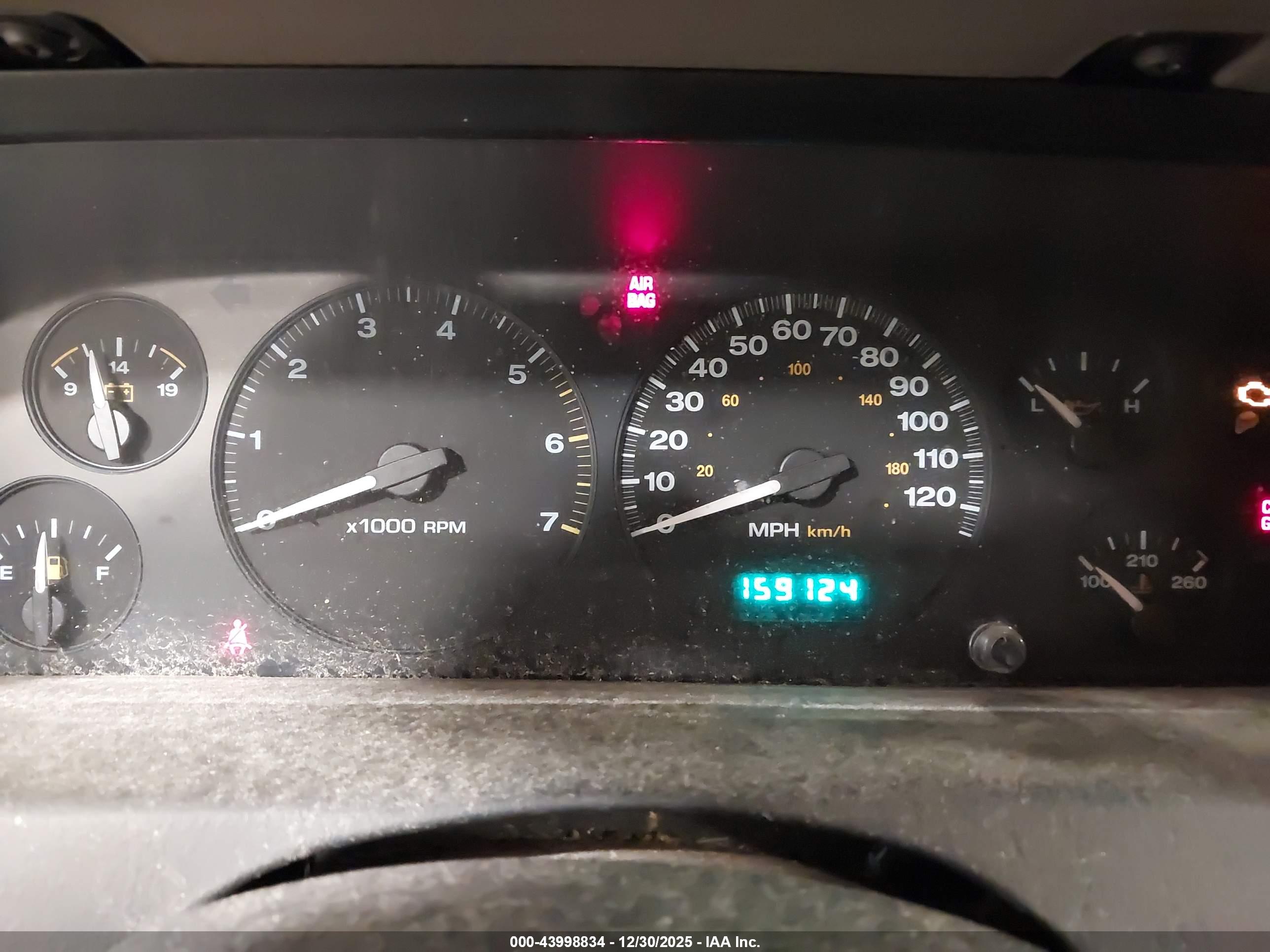 JEEP GRAND image 7