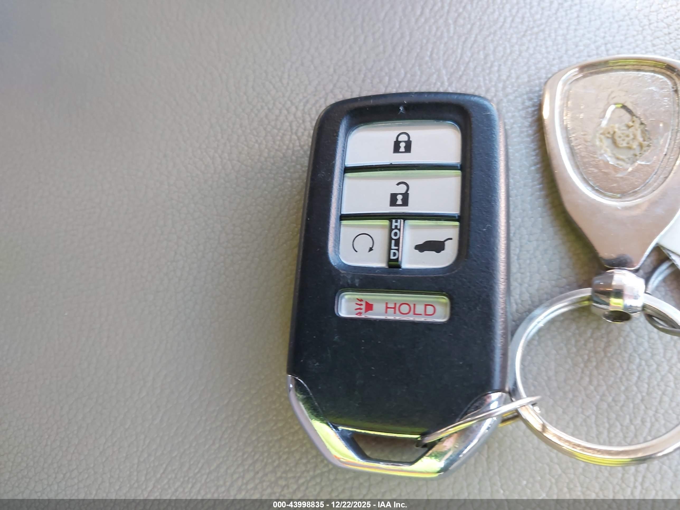 HONDA CR-V image 11