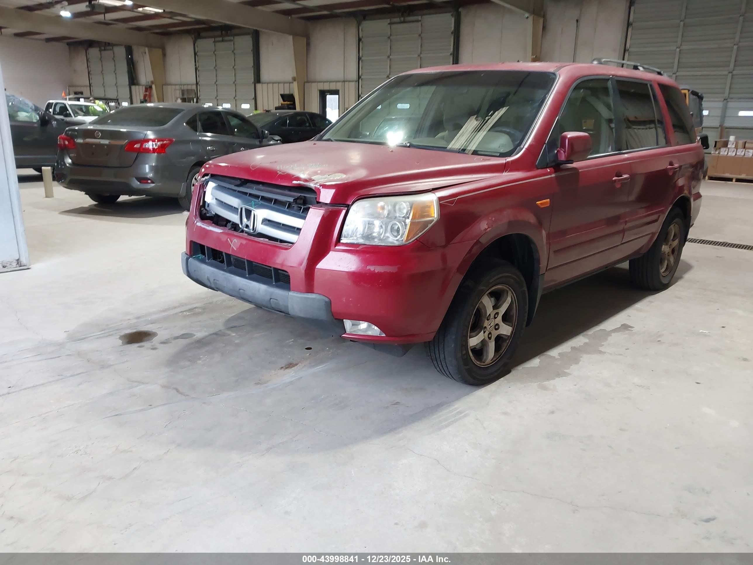 HONDA PILOT image 2
