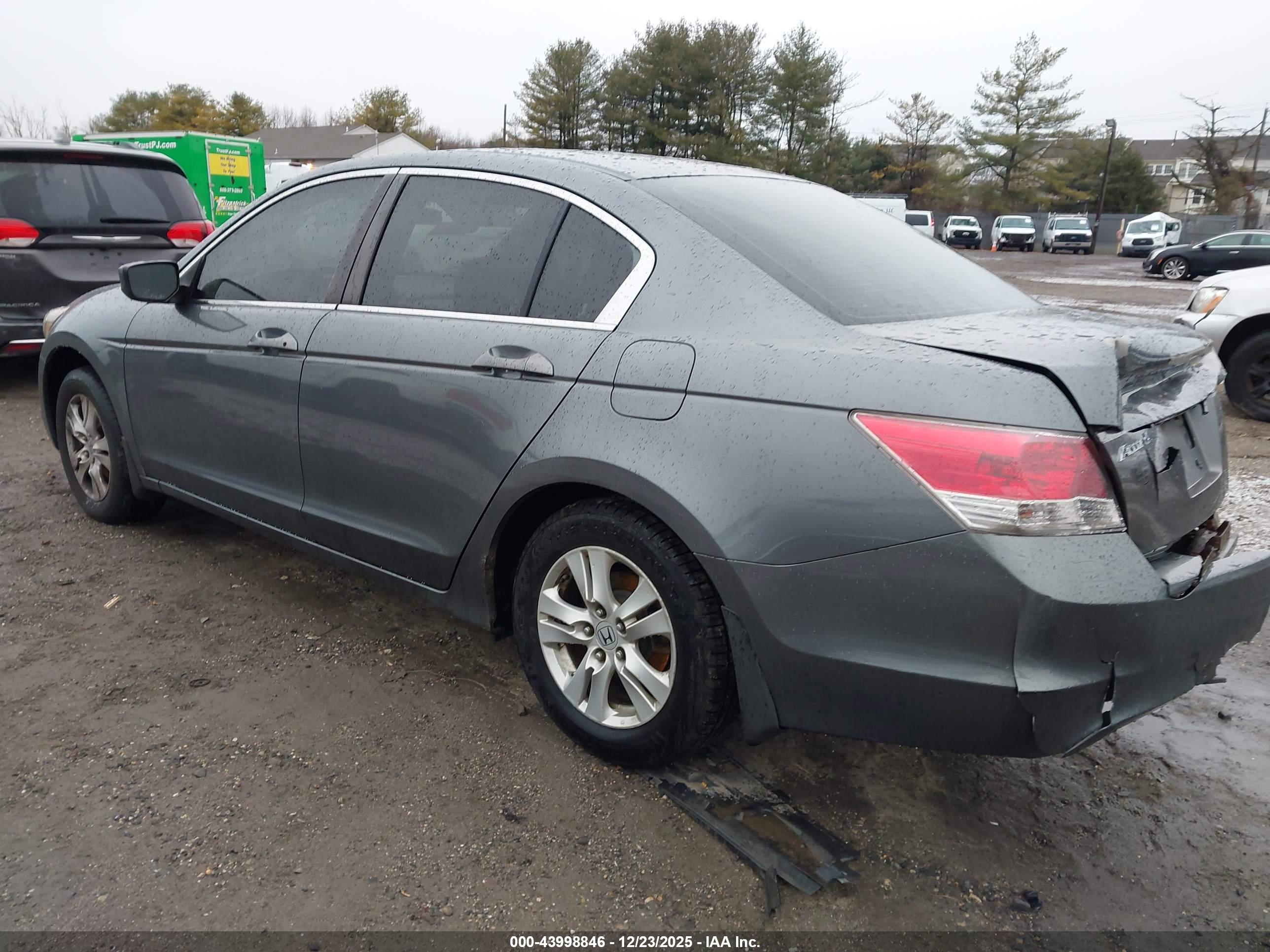 HONDA ACCORD image 3