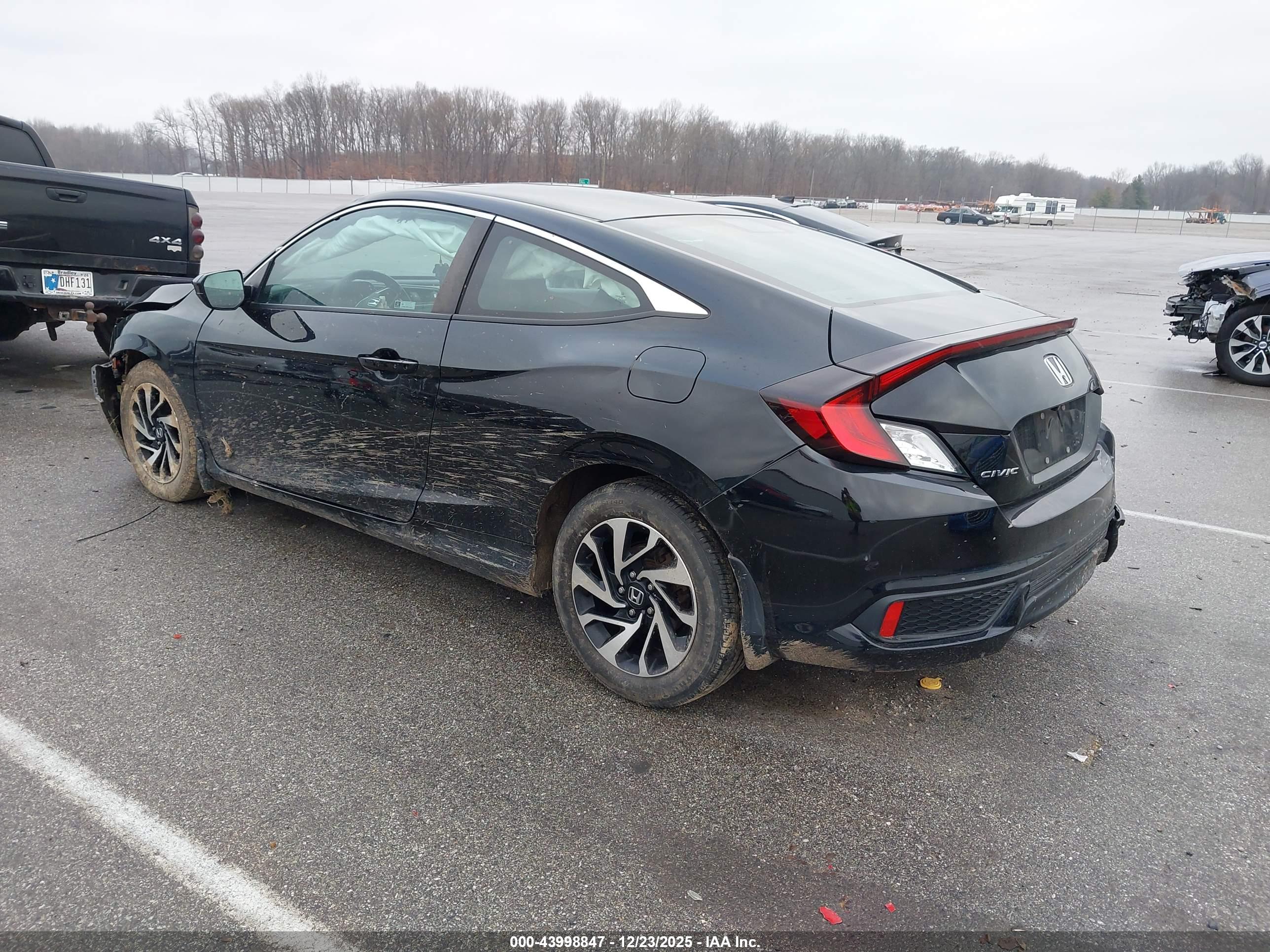 HONDA CIVIC image 3