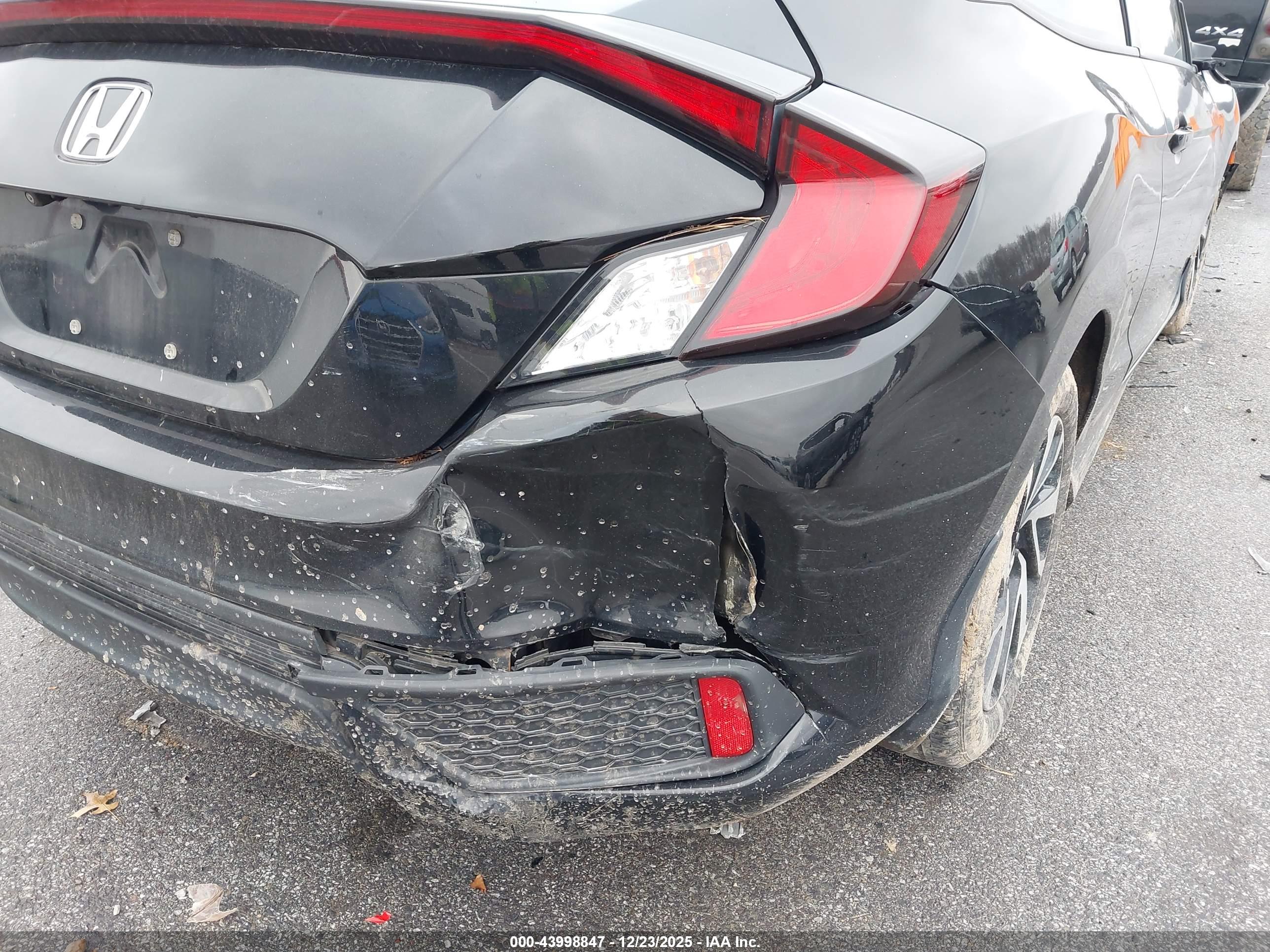 HONDA CIVIC image 6