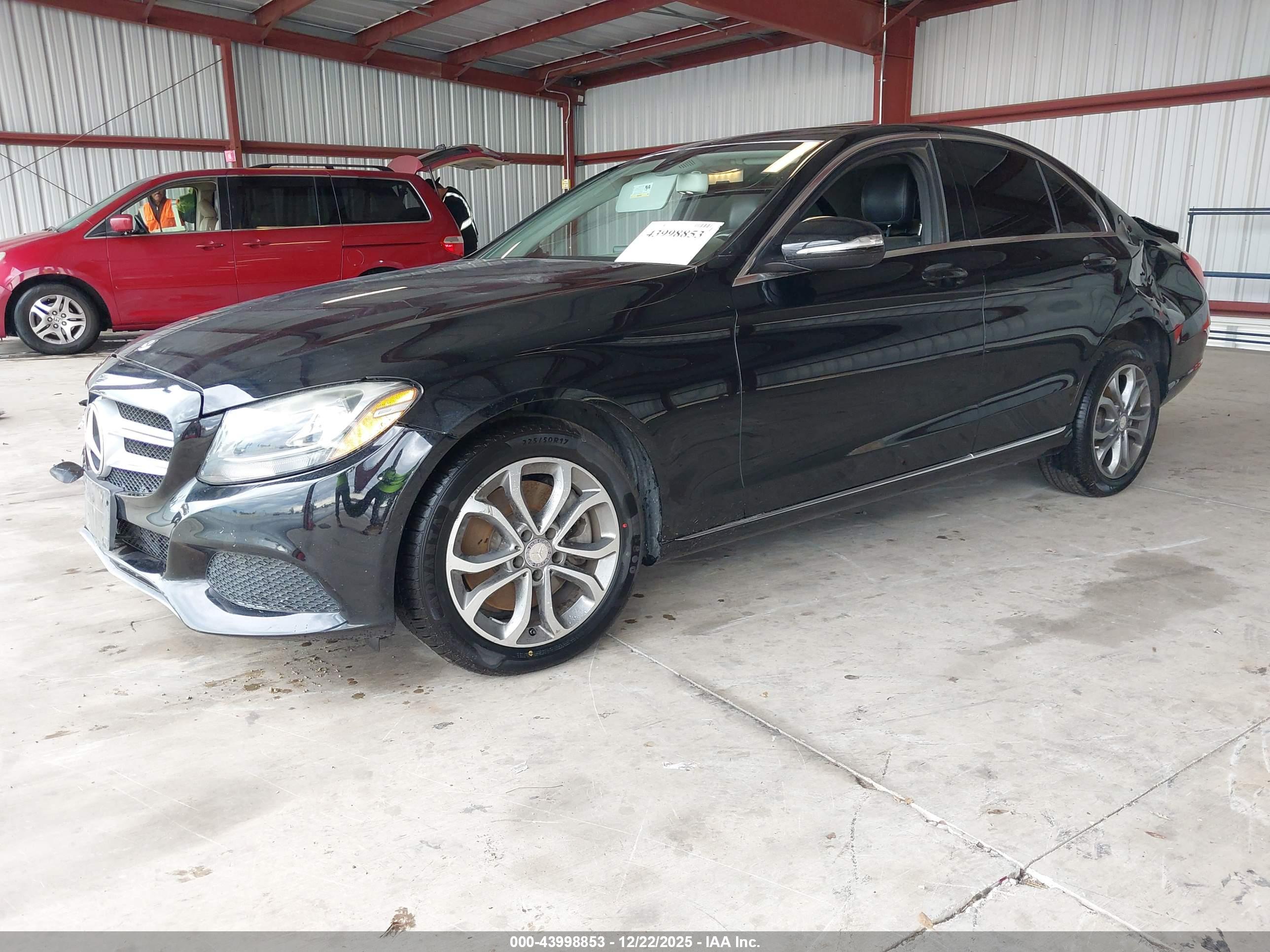 MERCEDES-BENZ C image 2