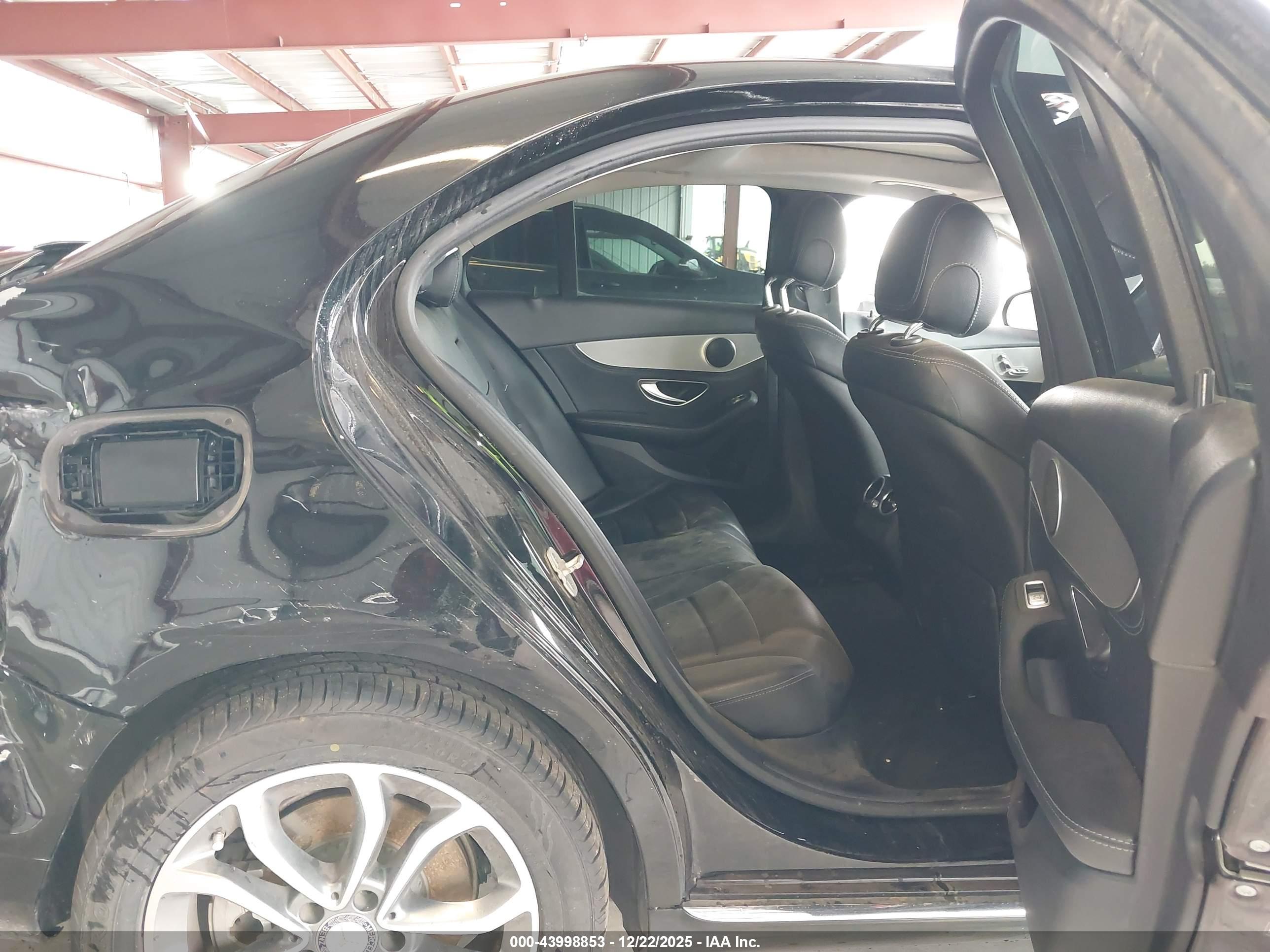 MERCEDES-BENZ C image 8