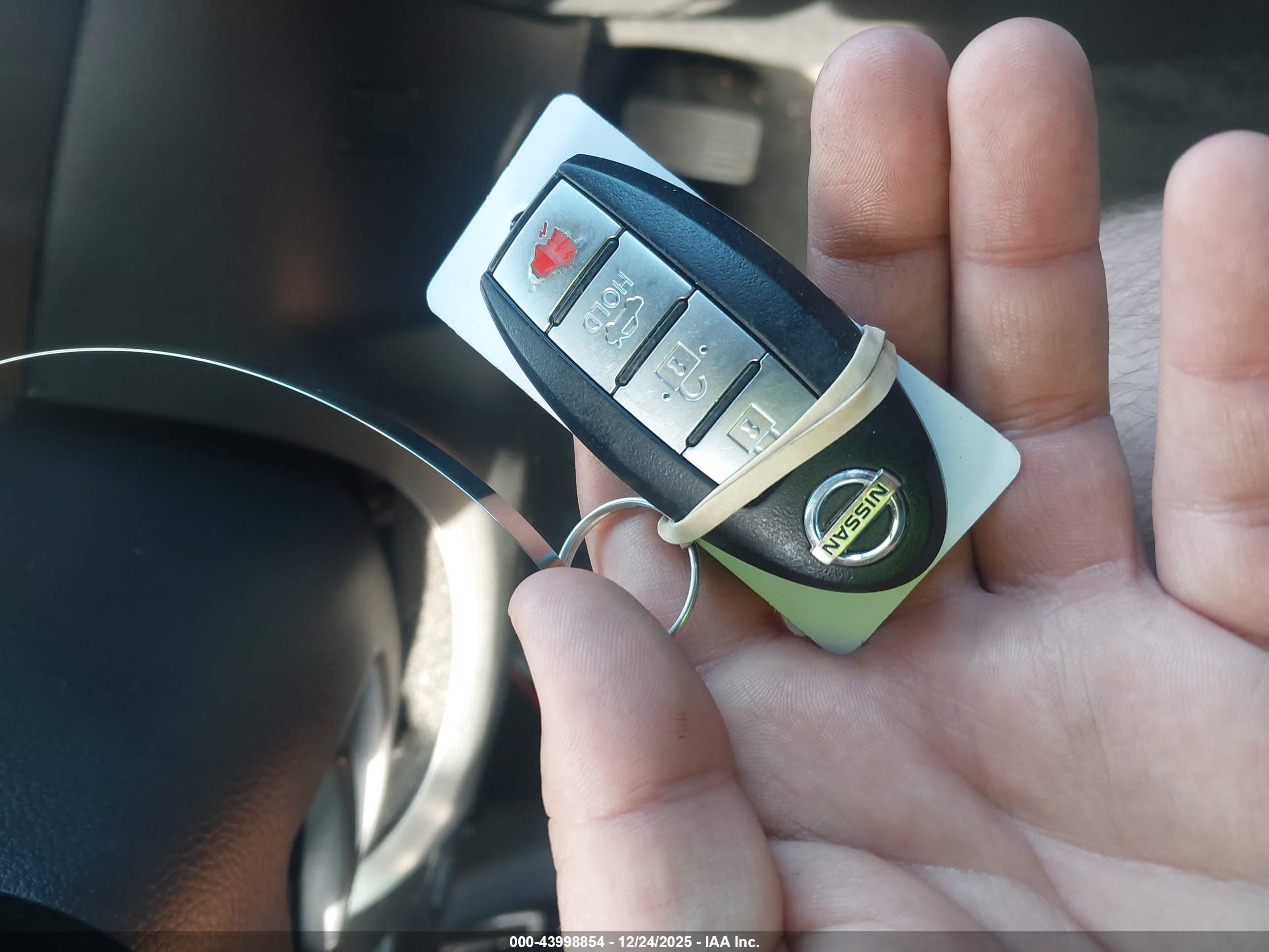 NISSAN ALTIMA image 11