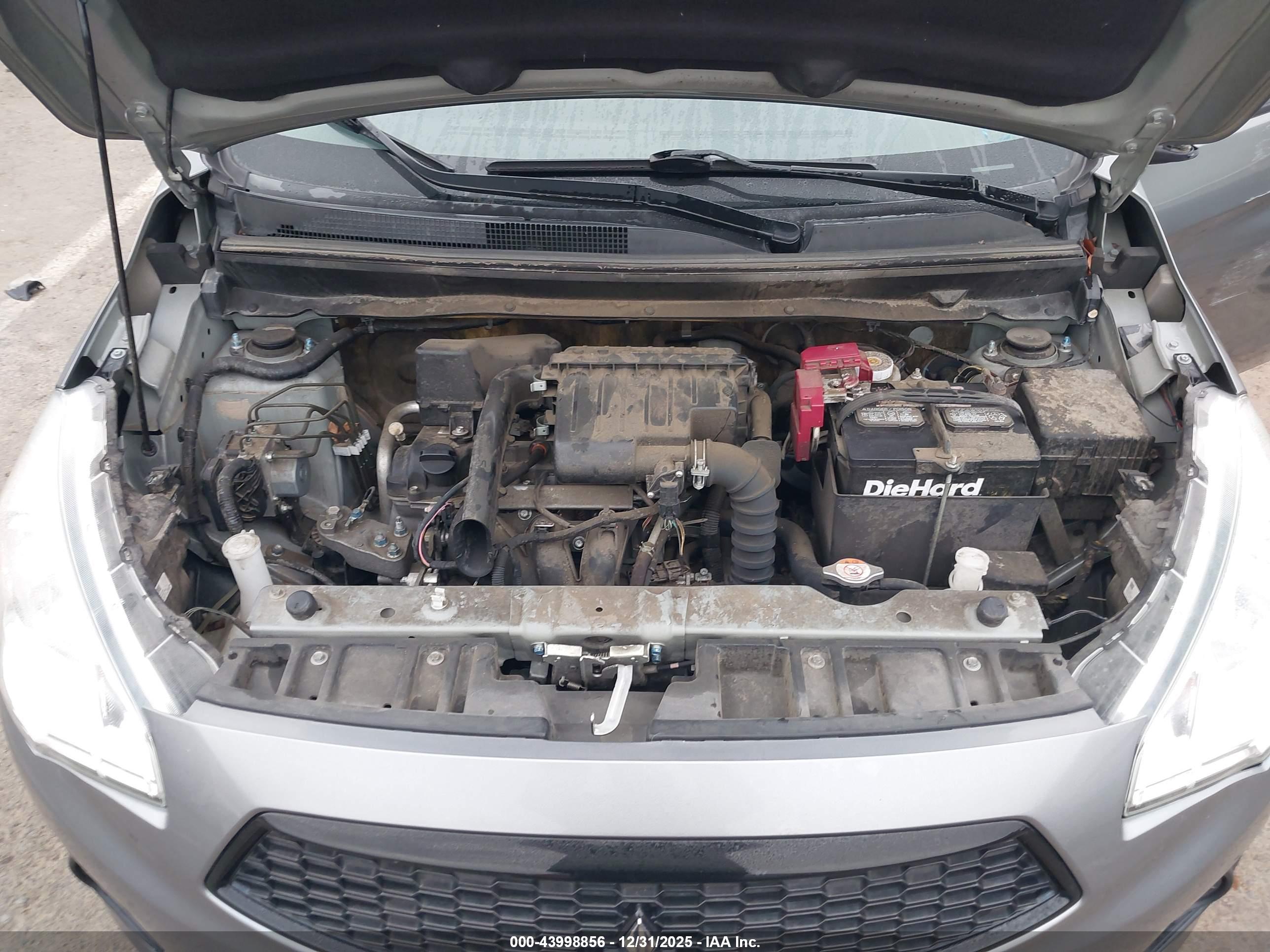 MITSUBISHI MIRAGE image 10