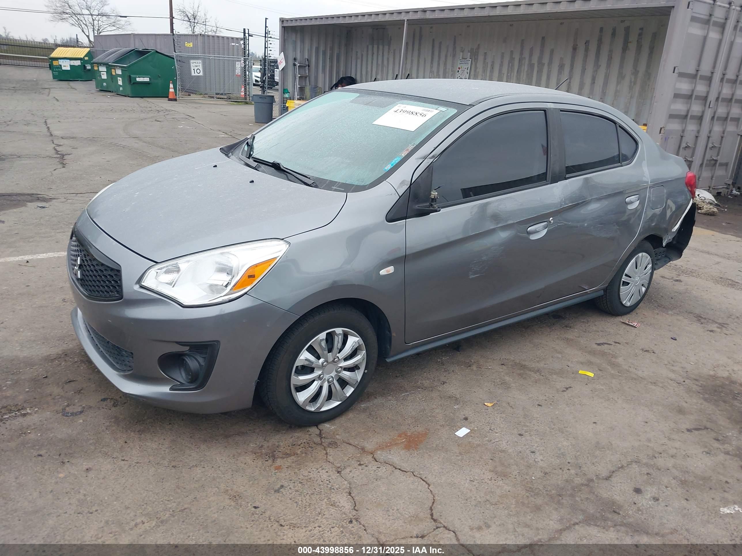 MITSUBISHI MIRAGE image 2