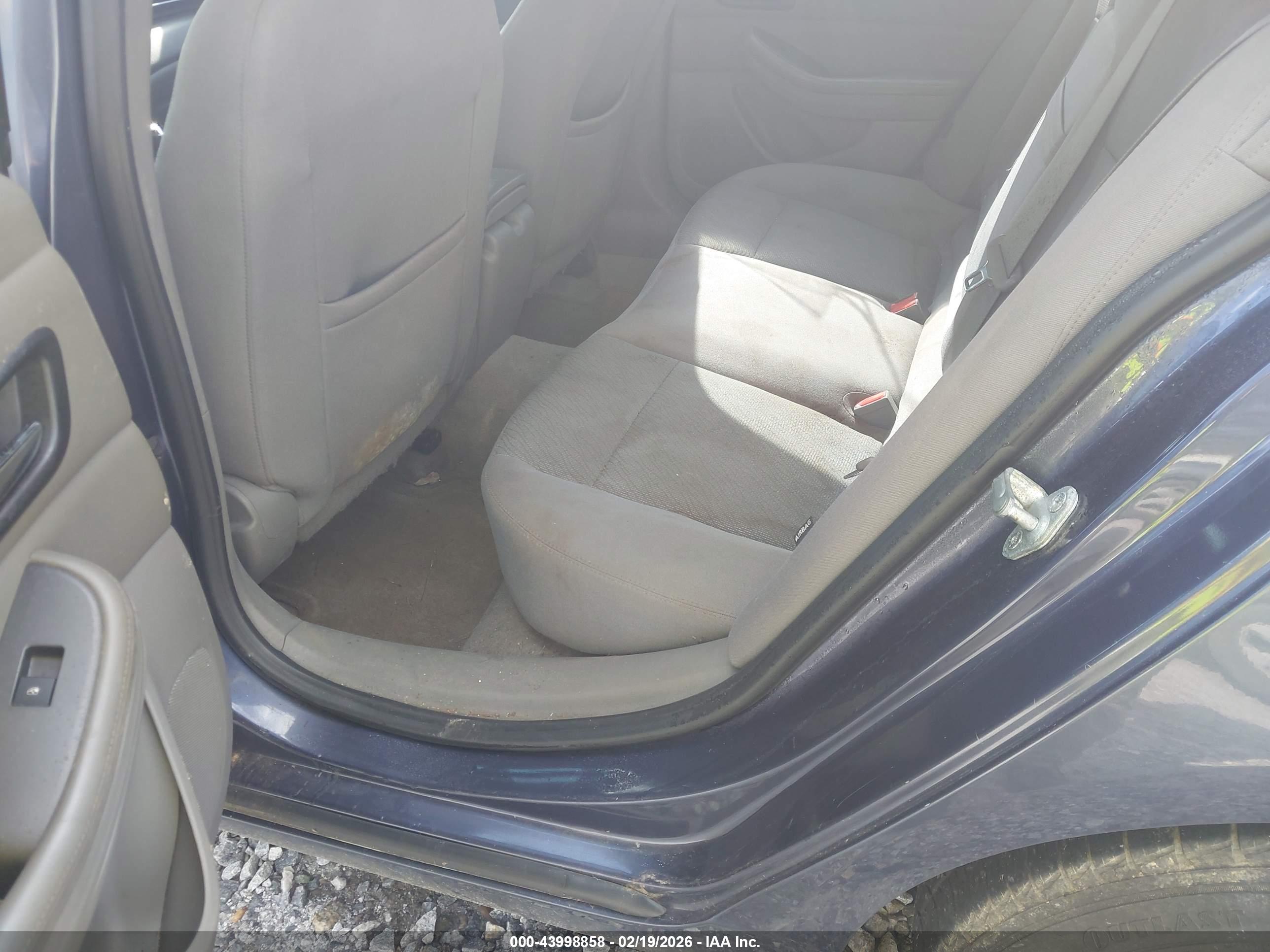 CHEVROLET MALIBU image 8