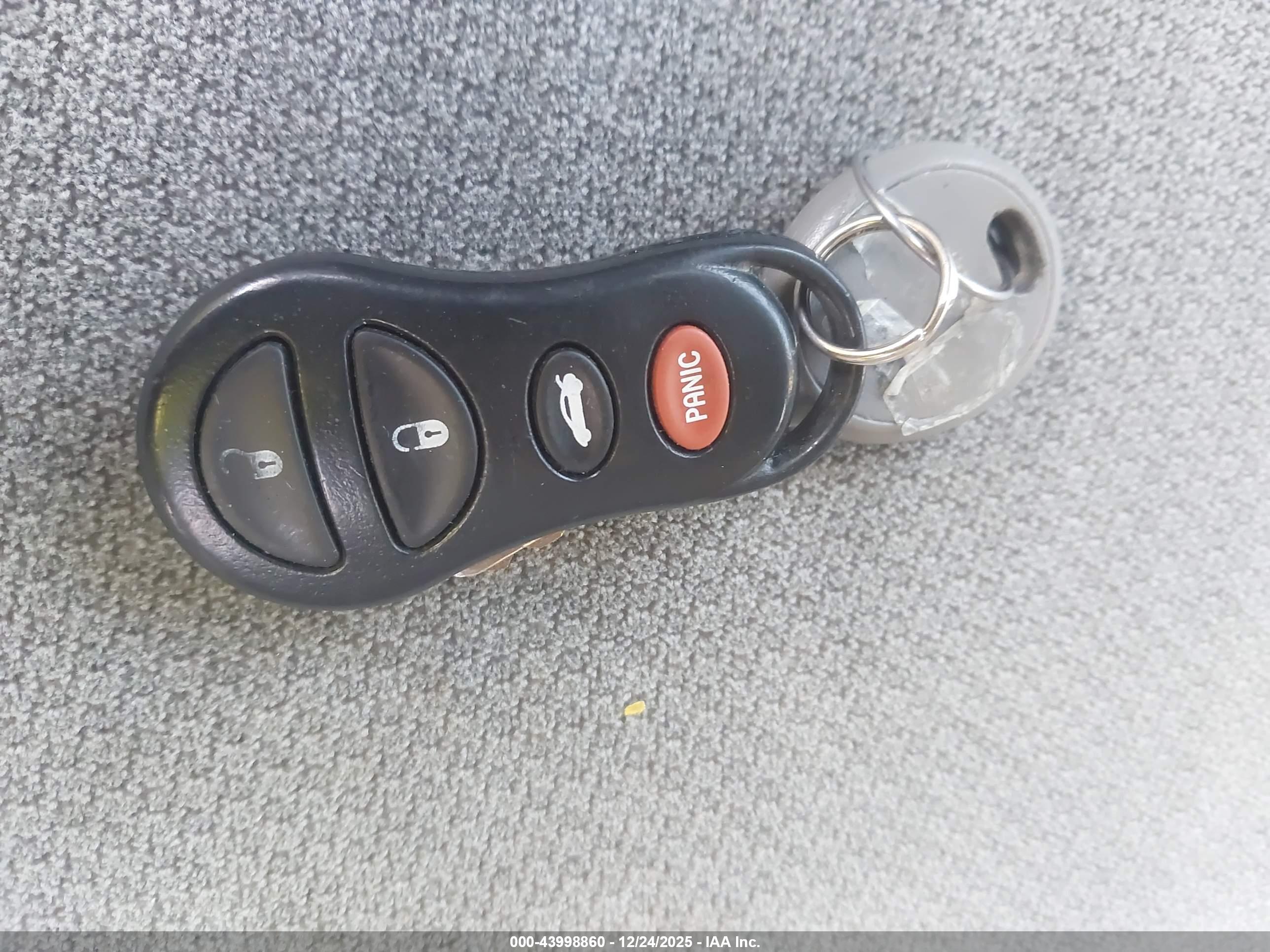 CHRYSLER SEBRING image 11