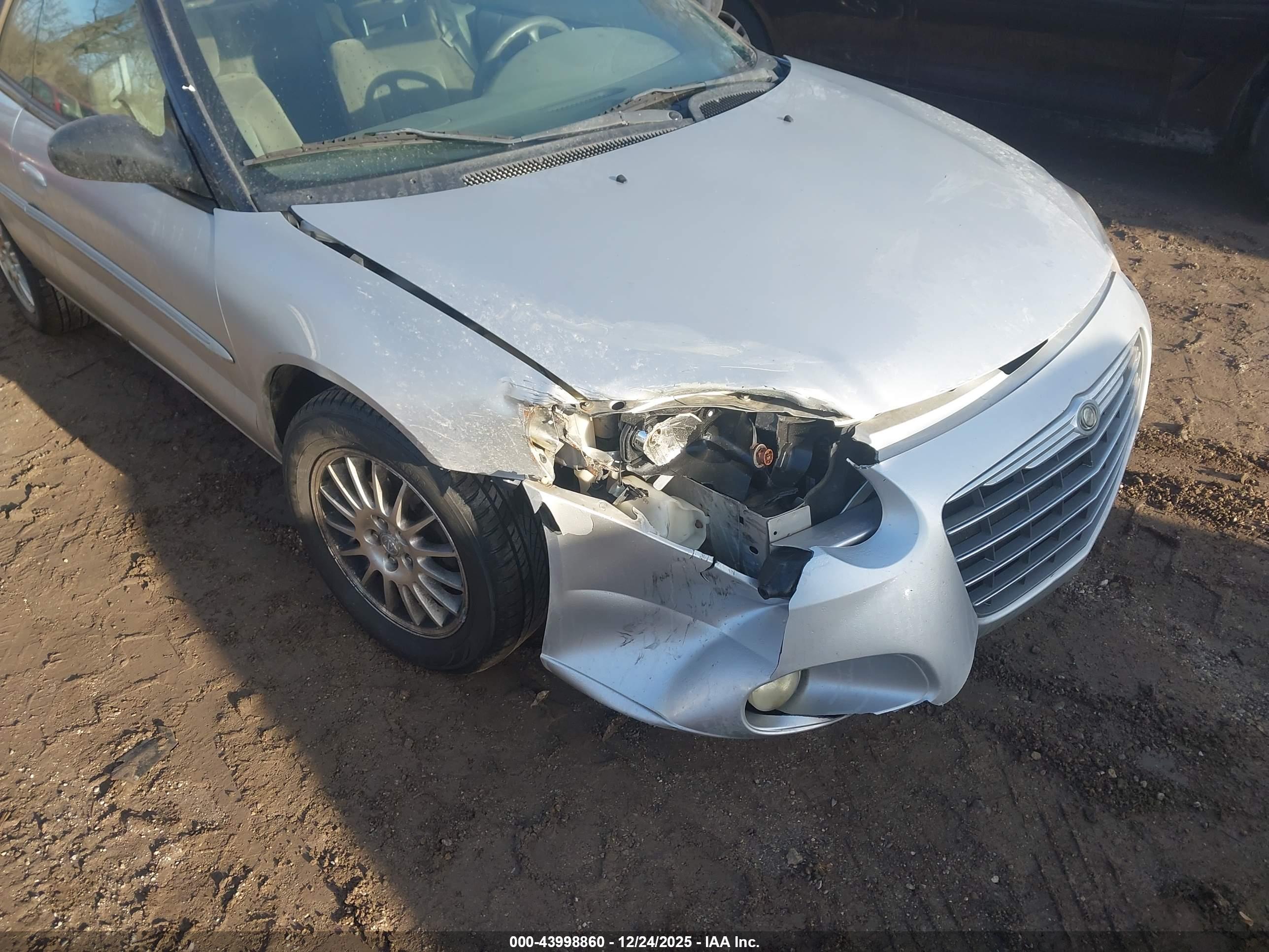CHRYSLER SEBRING image 6