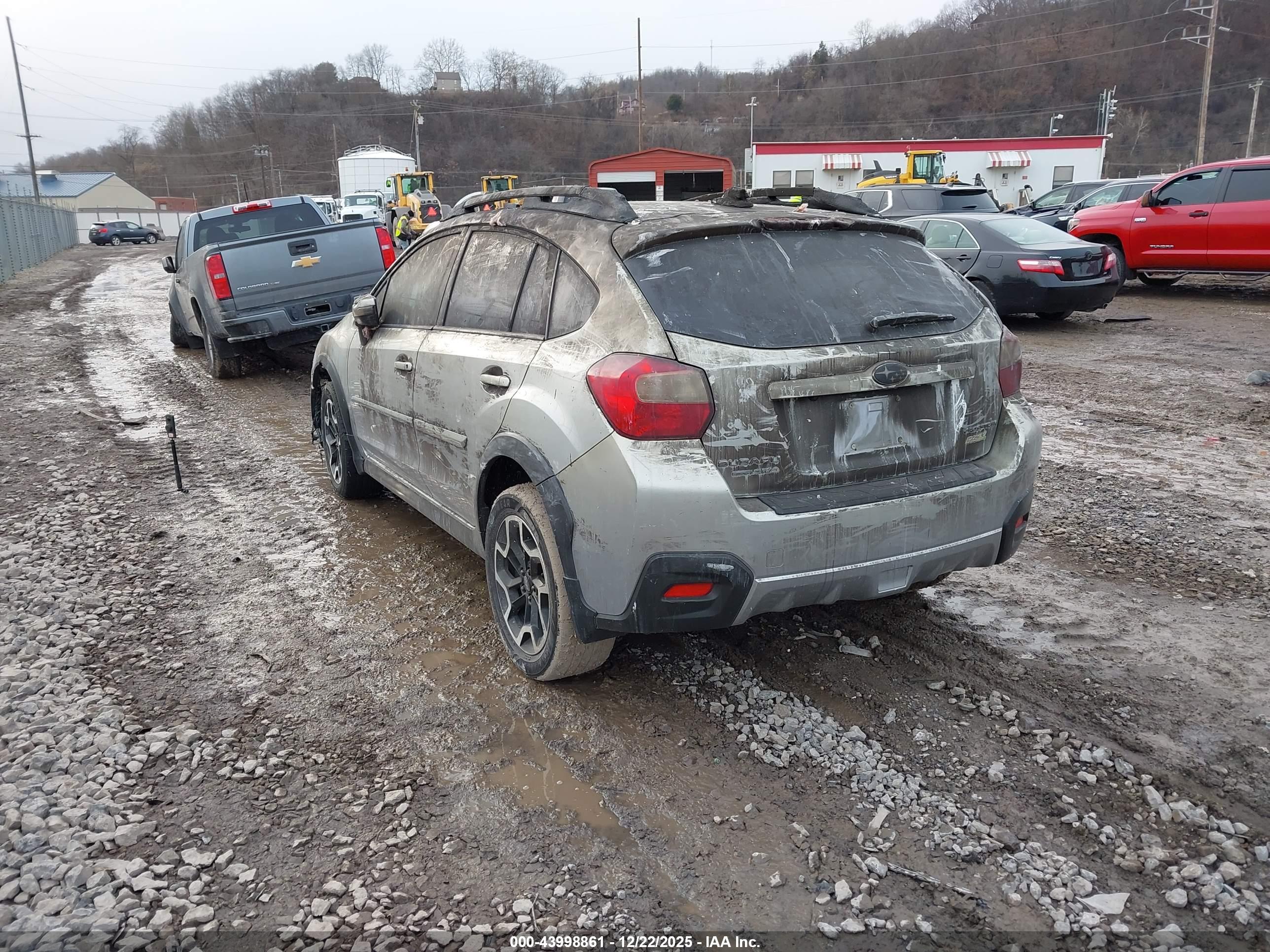 SUBARU CROSSTREK image 3