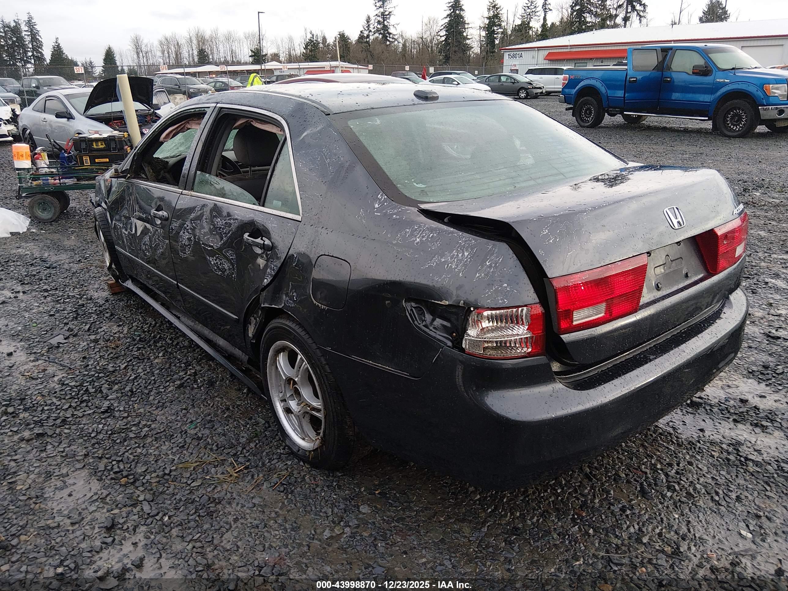 HONDA ACCORD image 3