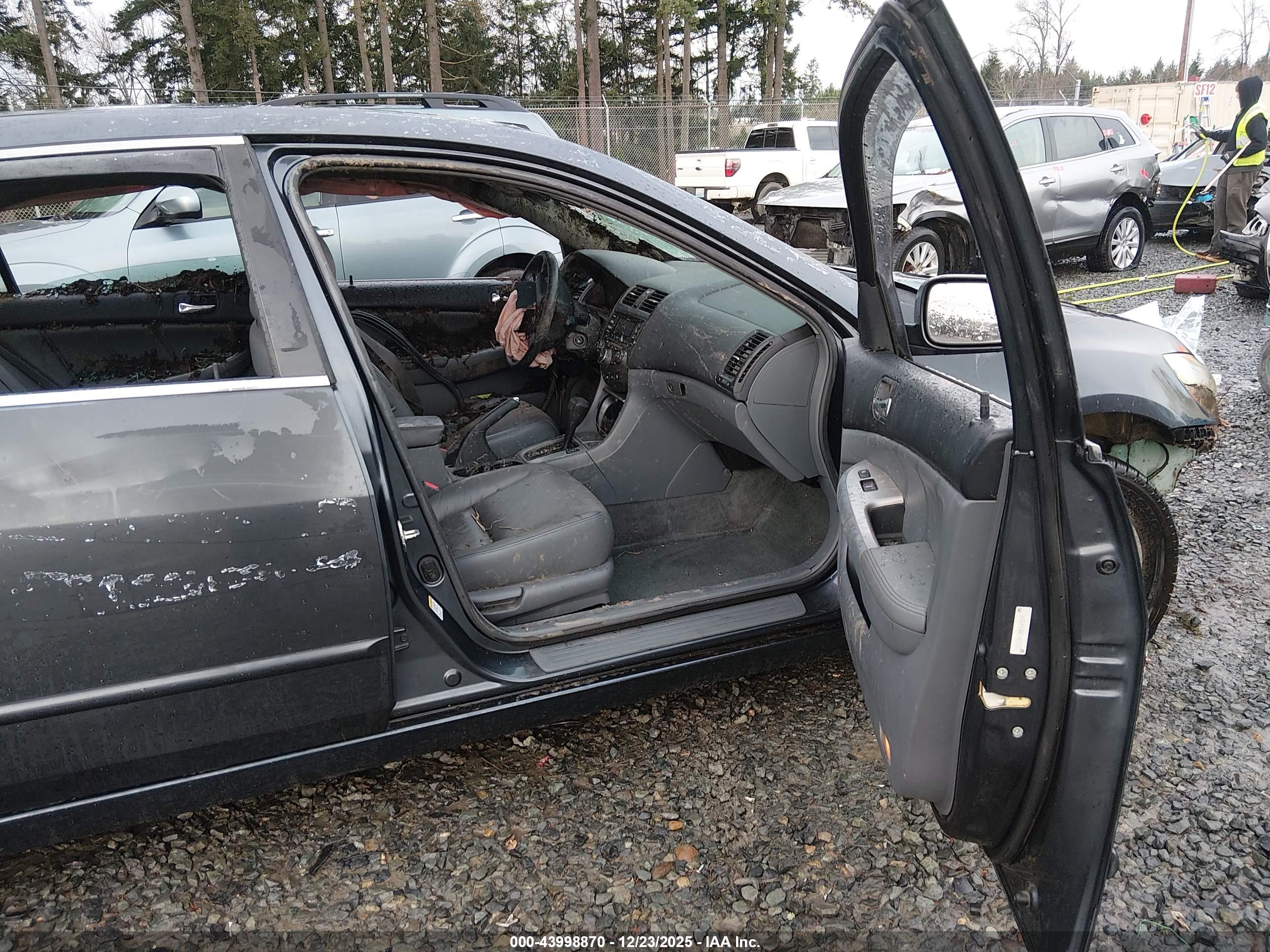 HONDA ACCORD image 5