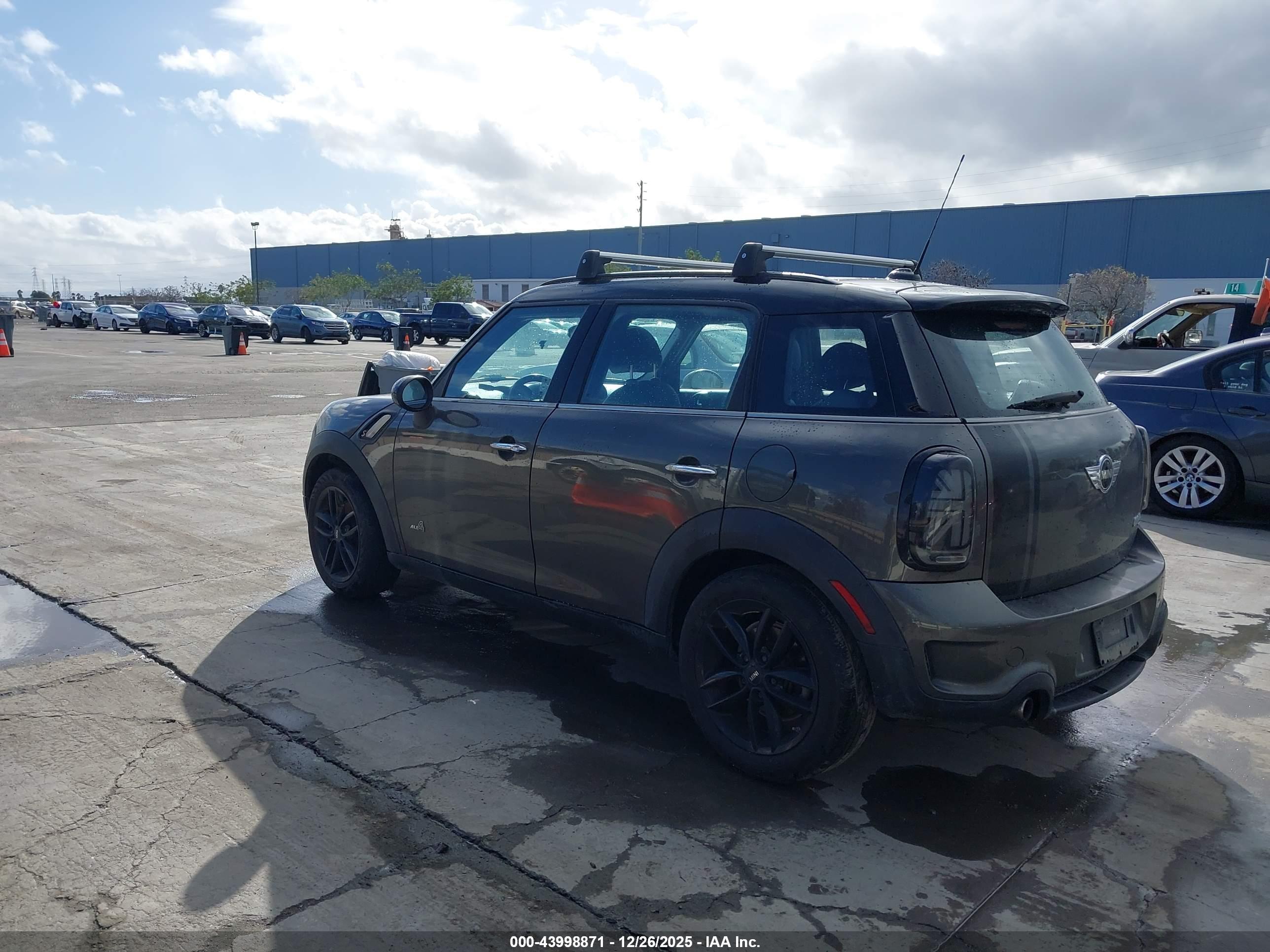MINI COOPER image 3