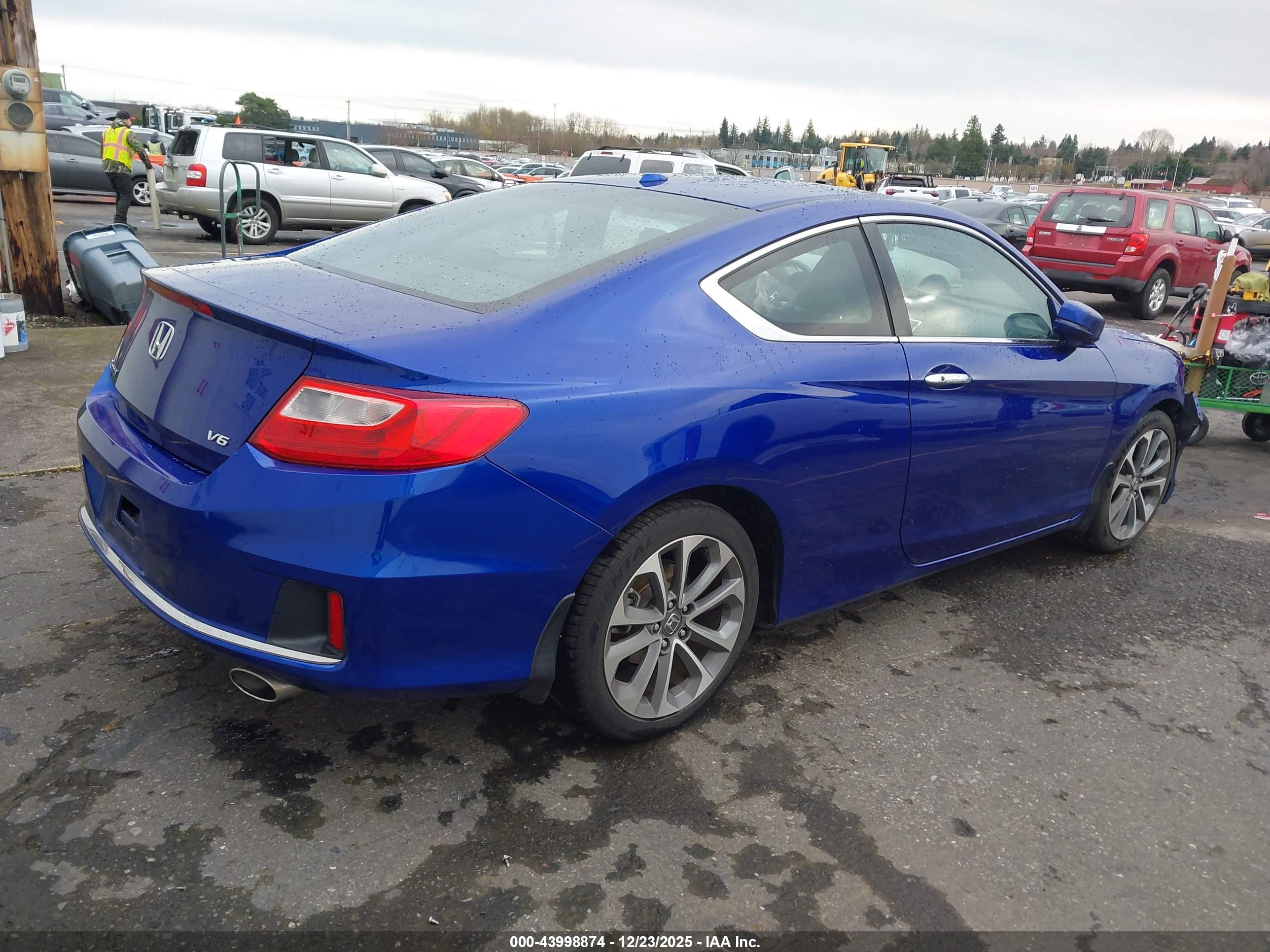 HONDA ACCORD image 4