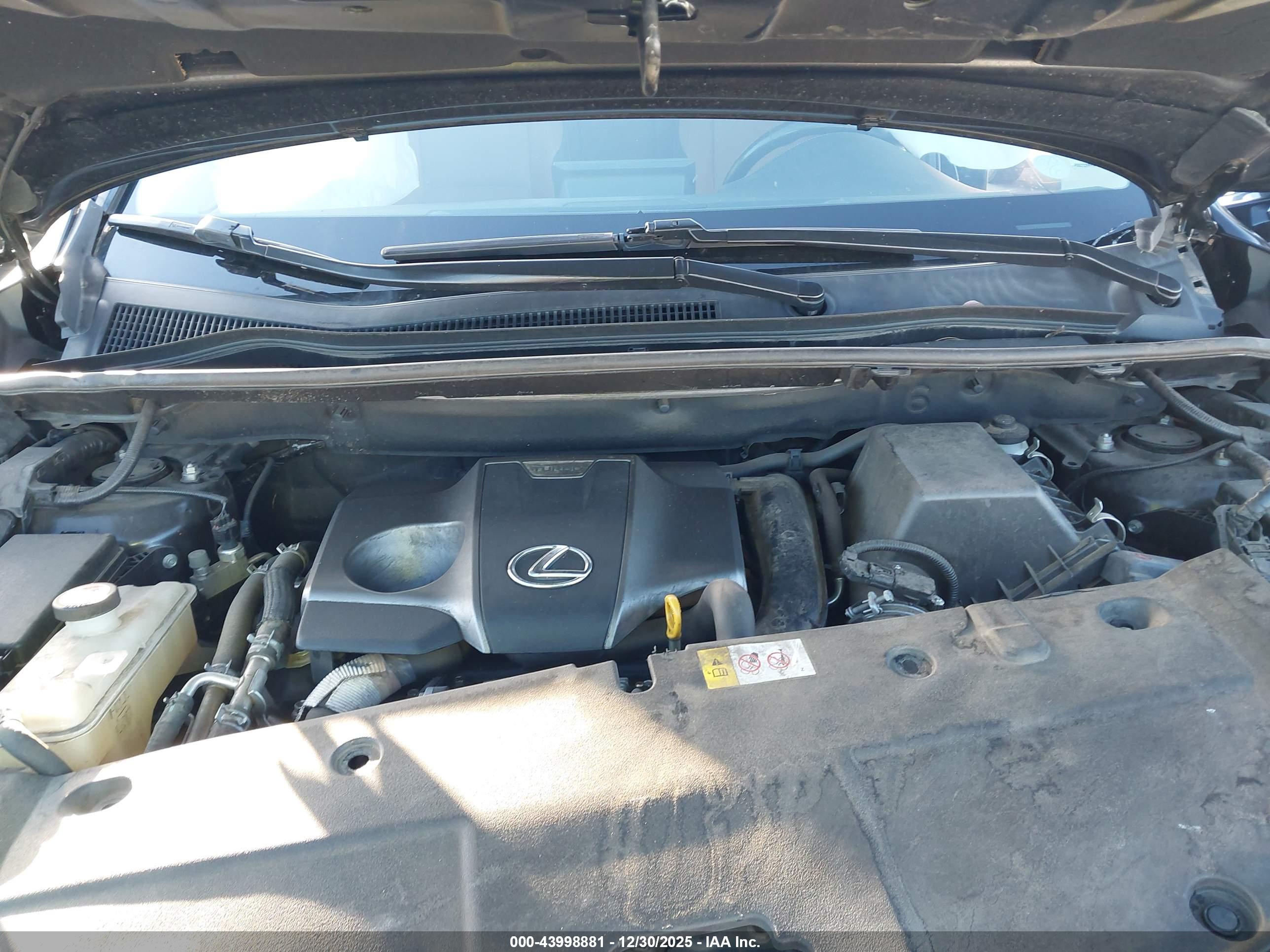 LEXUS NX image 10