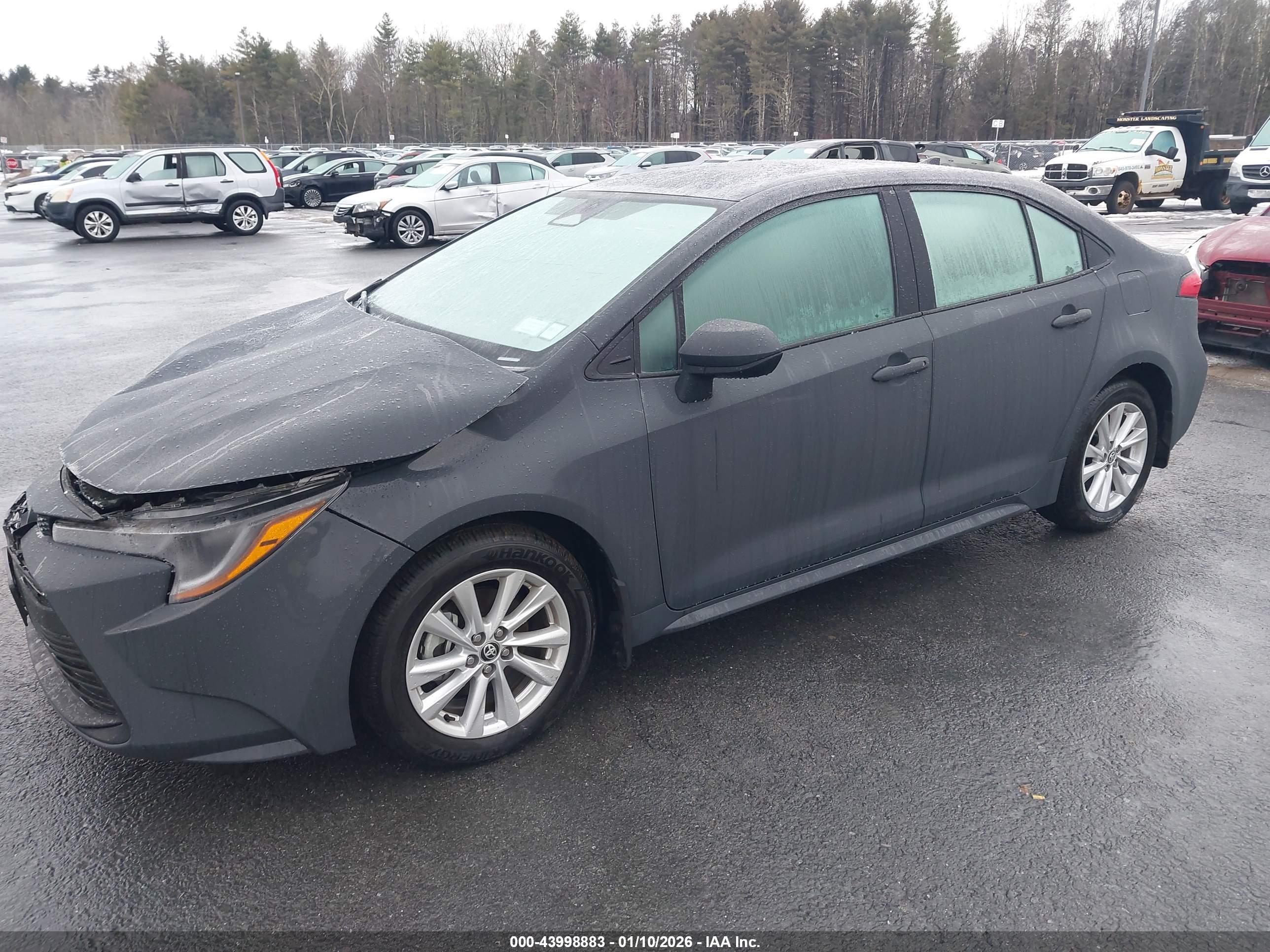 TOYOTA COROLLA image 2