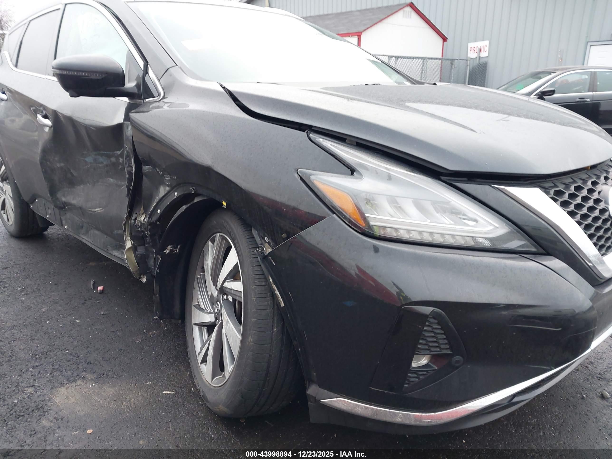 NISSAN MURANO image 6