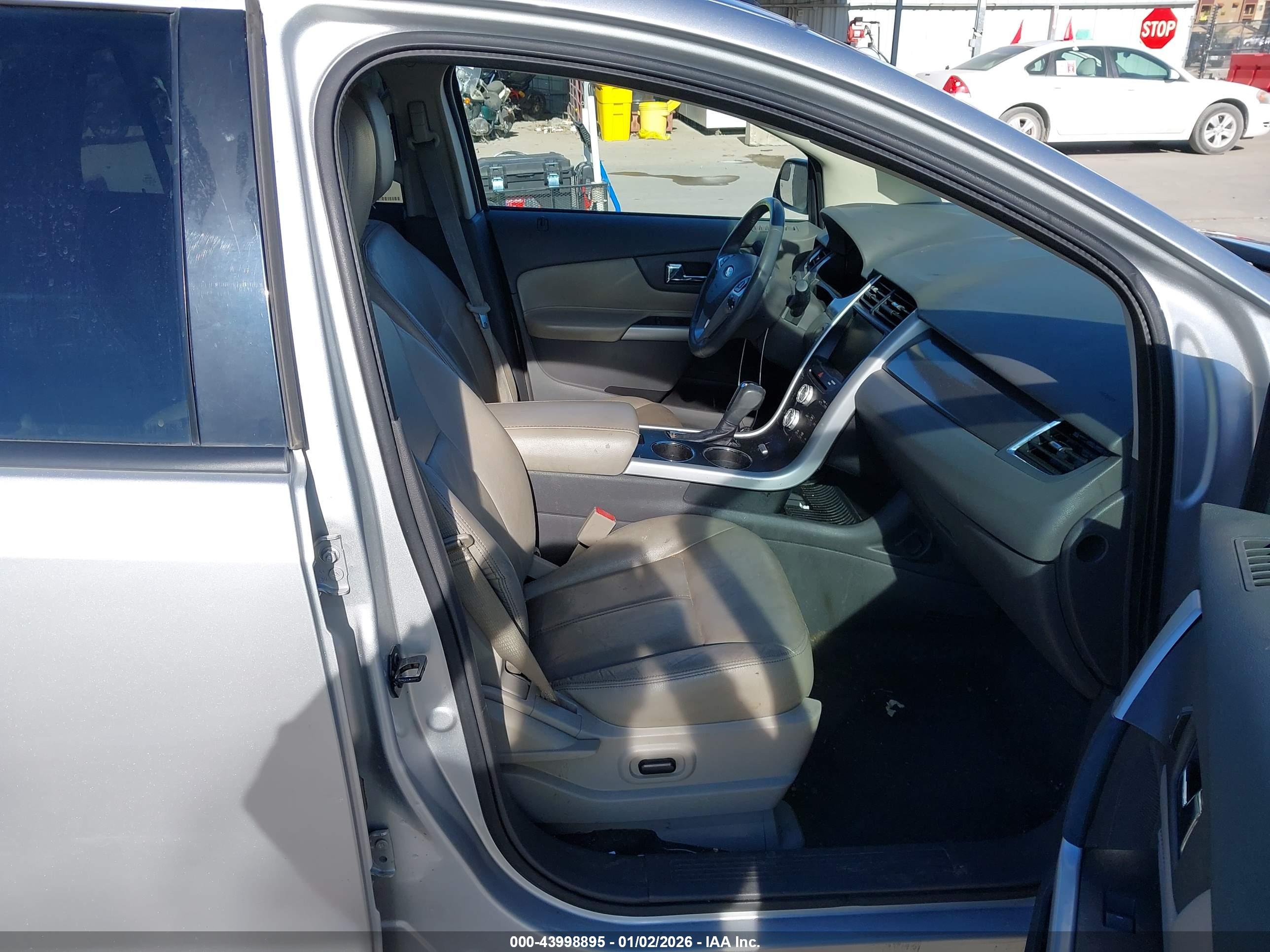 FORD EDGE image 5