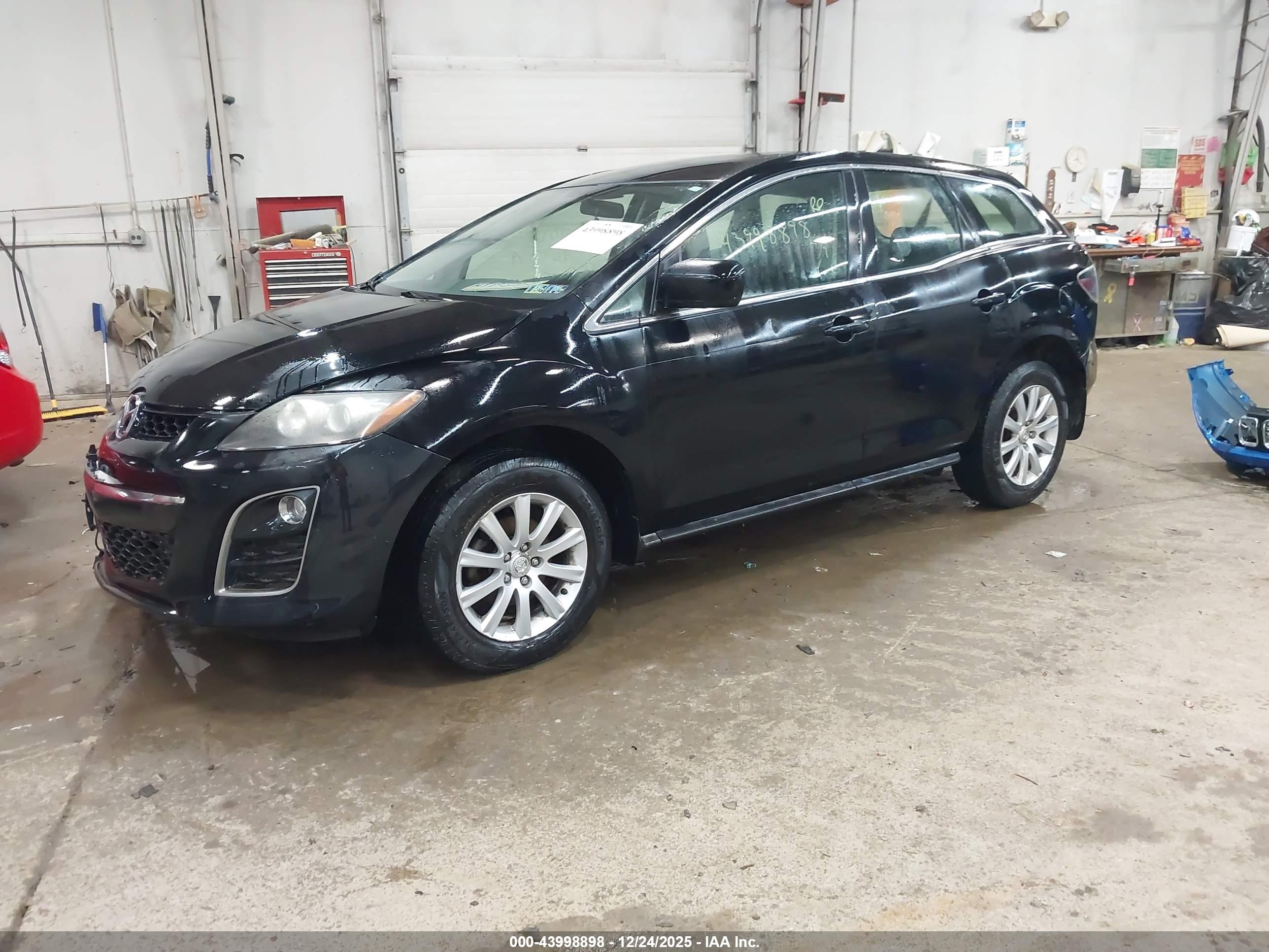 MAZDA CX-7 image 2
