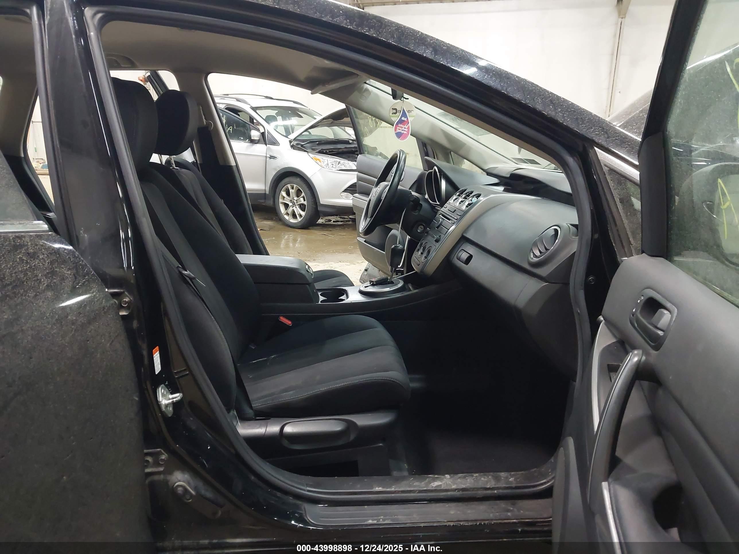 MAZDA CX-7 image 5