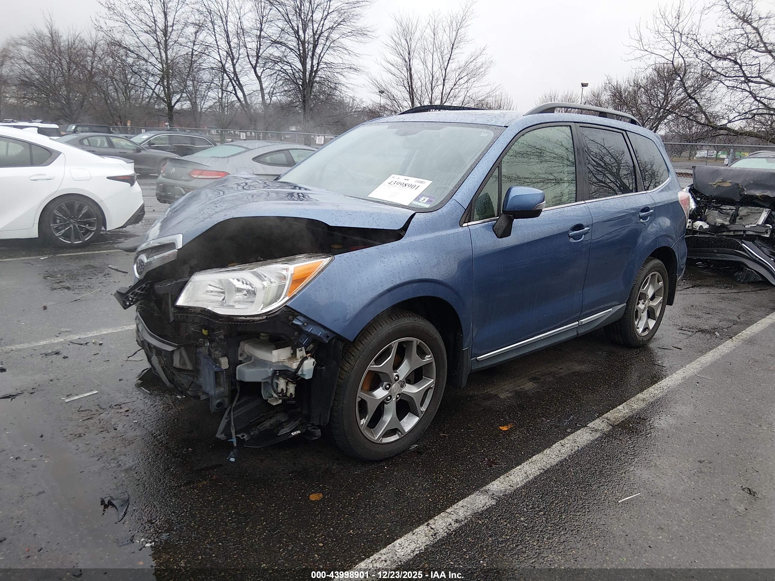 SUBARU FORESTER image 2