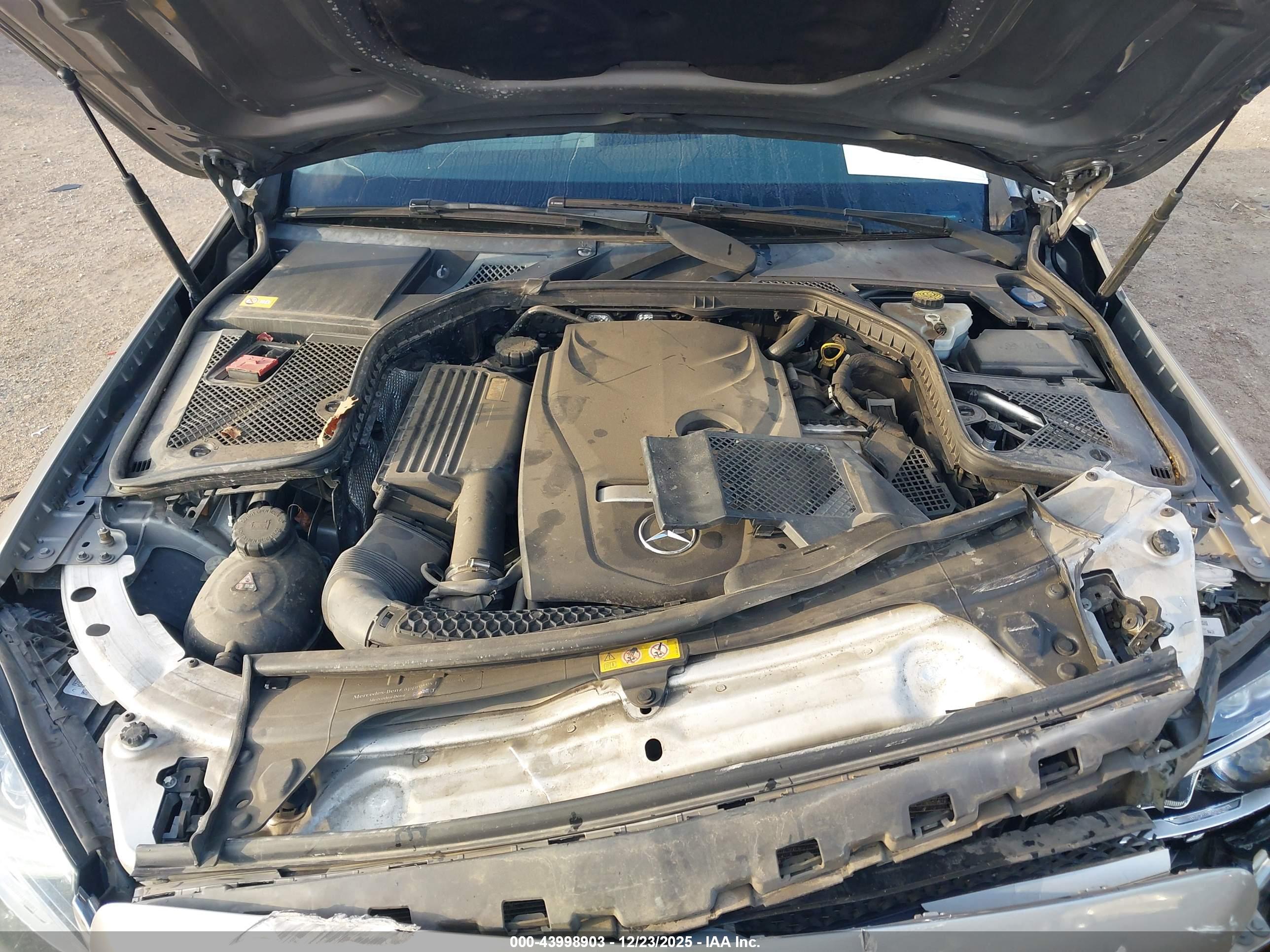 MERCEDES-BENZ C image 10