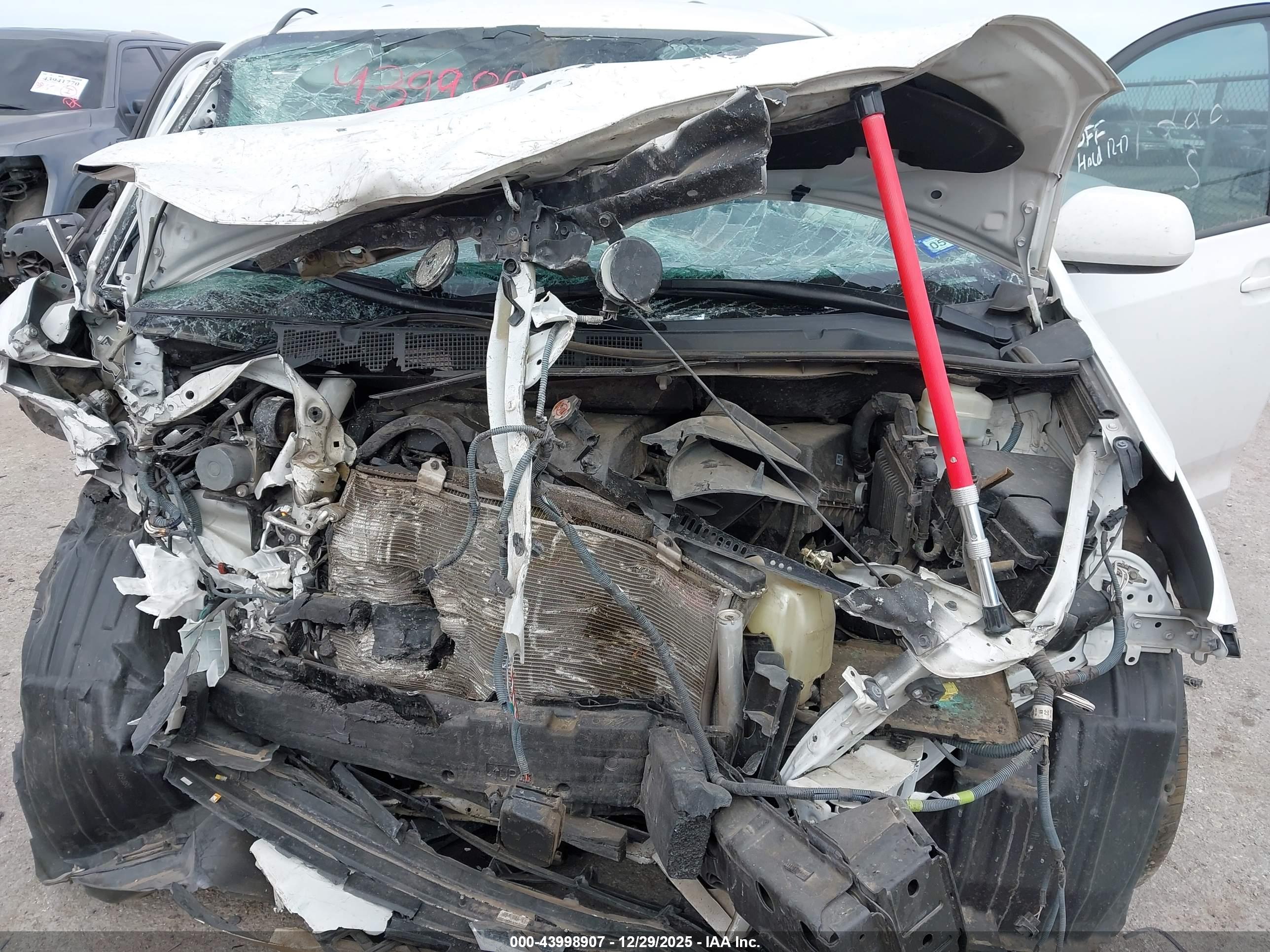 TOYOTA SIENNA image 10