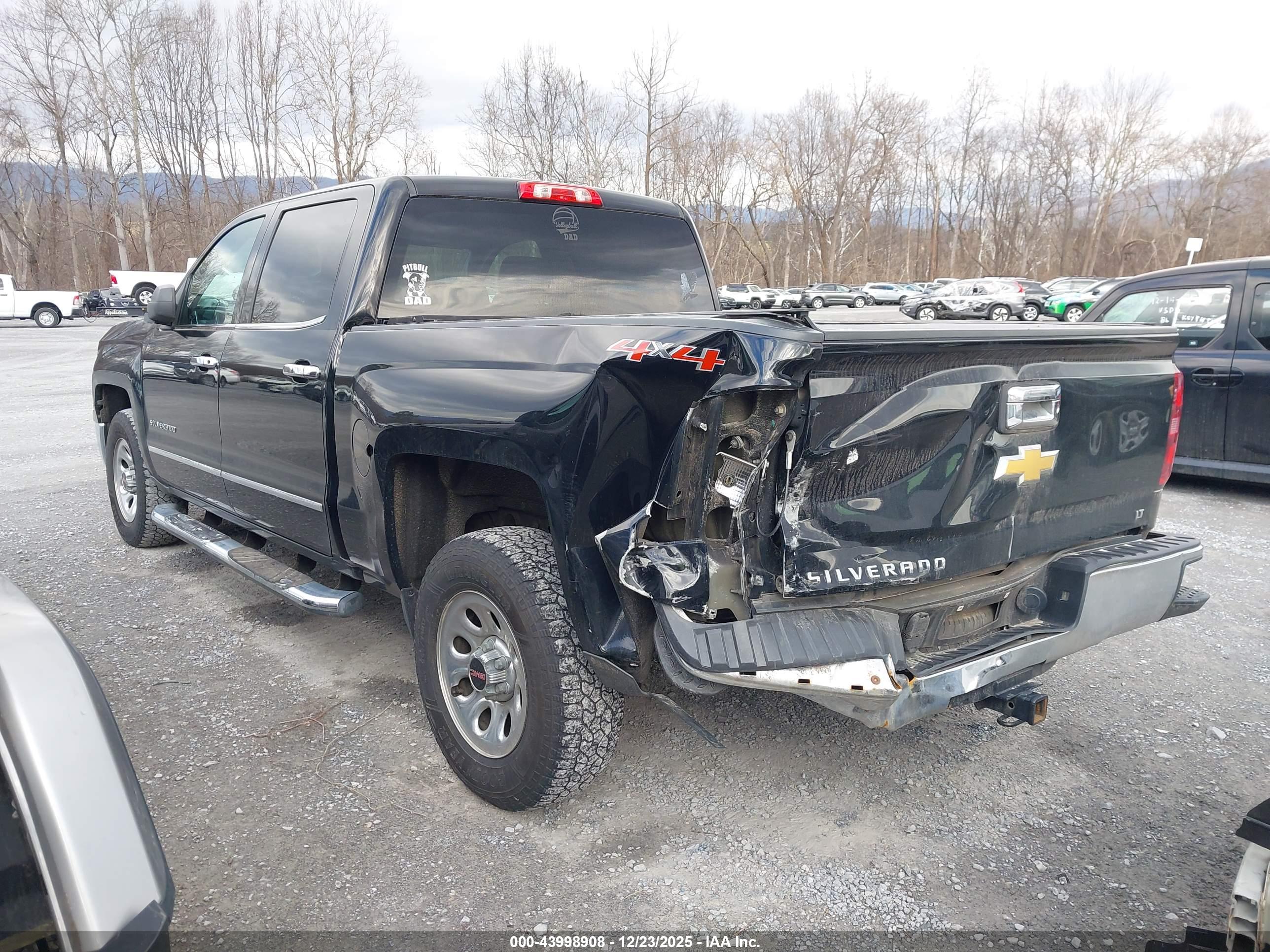 CHEVROLET SILVERADO image 6