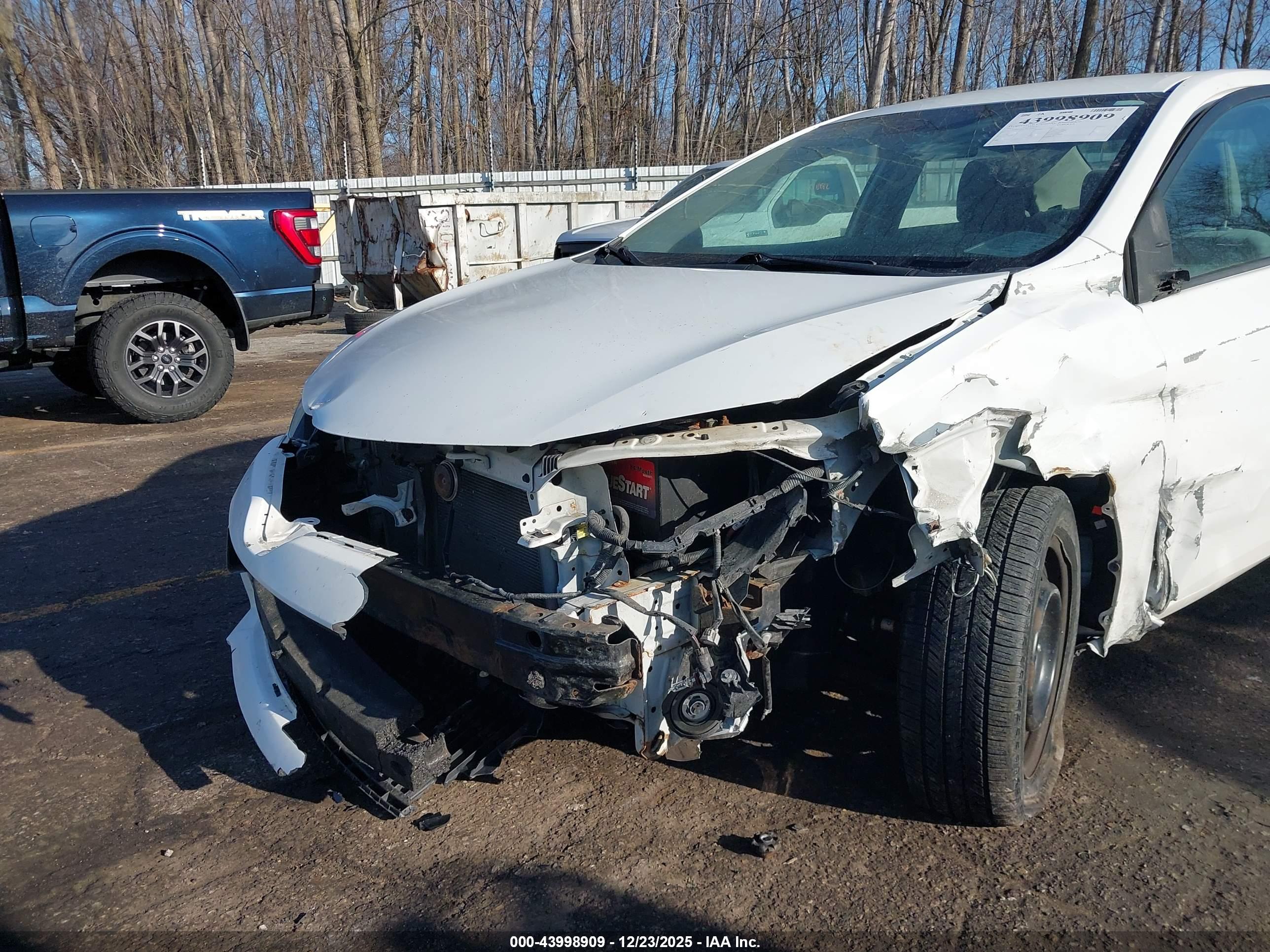 TOYOTA COROLLA image 6