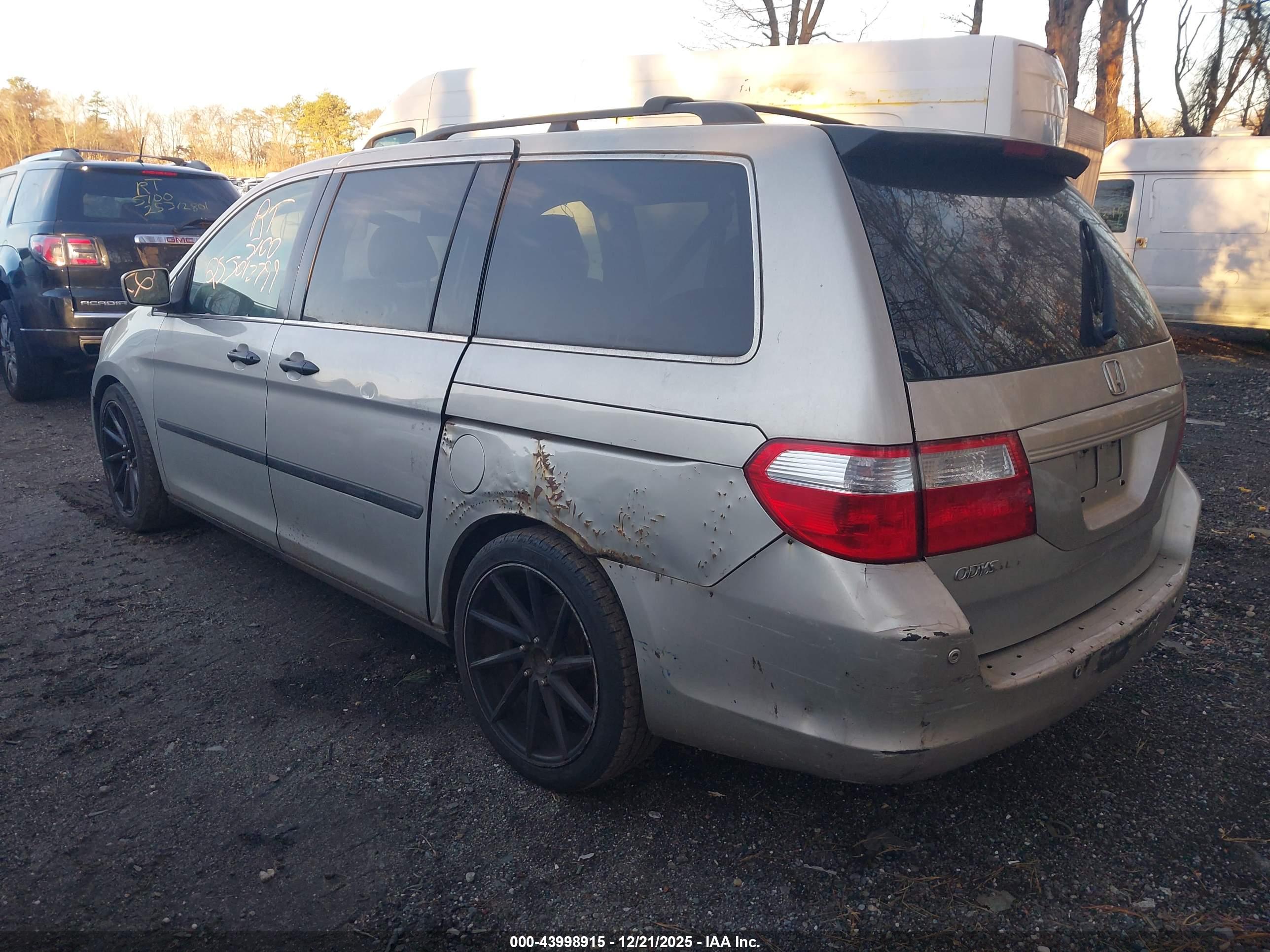 HONDA ODYSSEY image 3