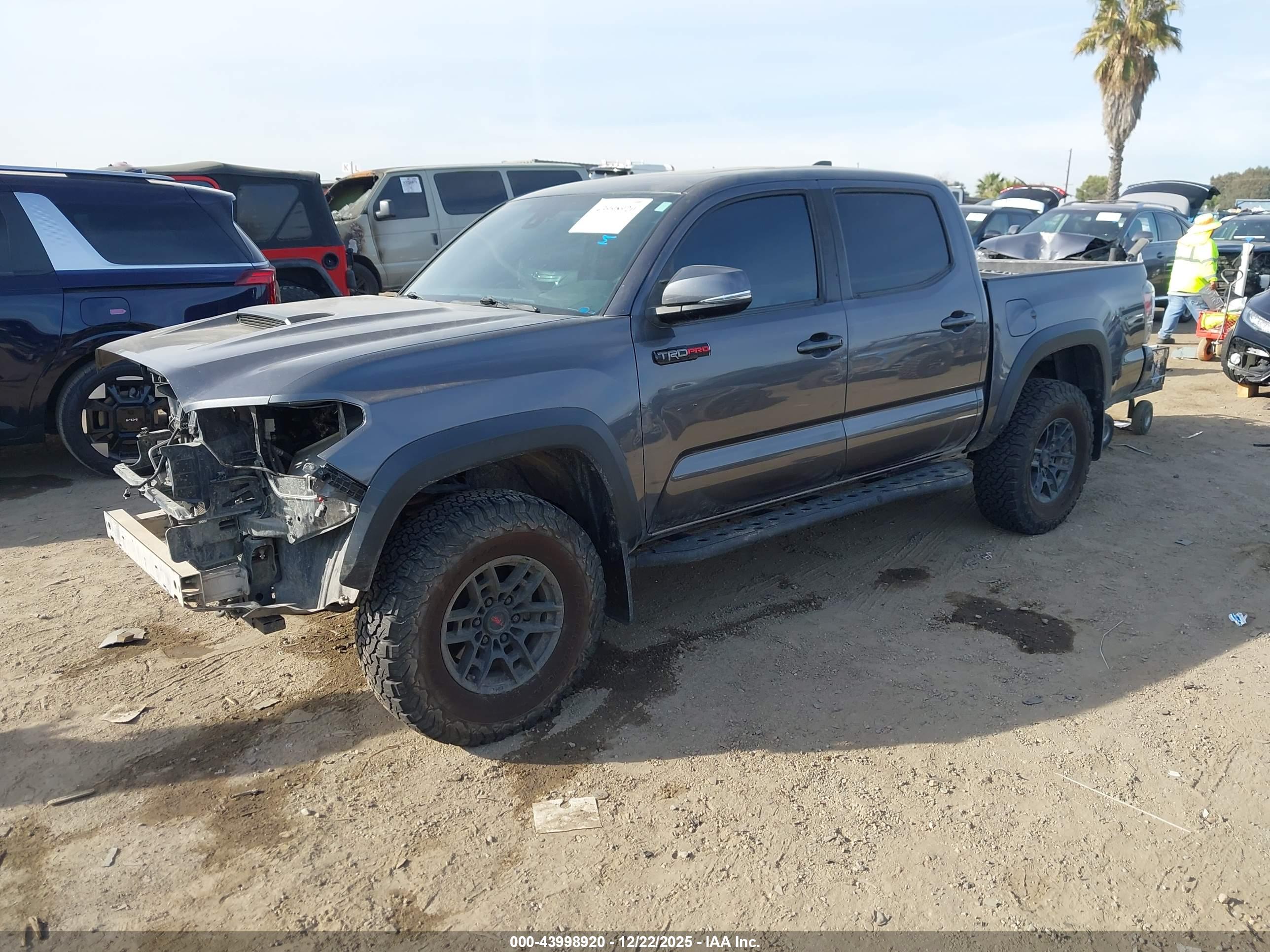 TOYOTA TACOMA image 2