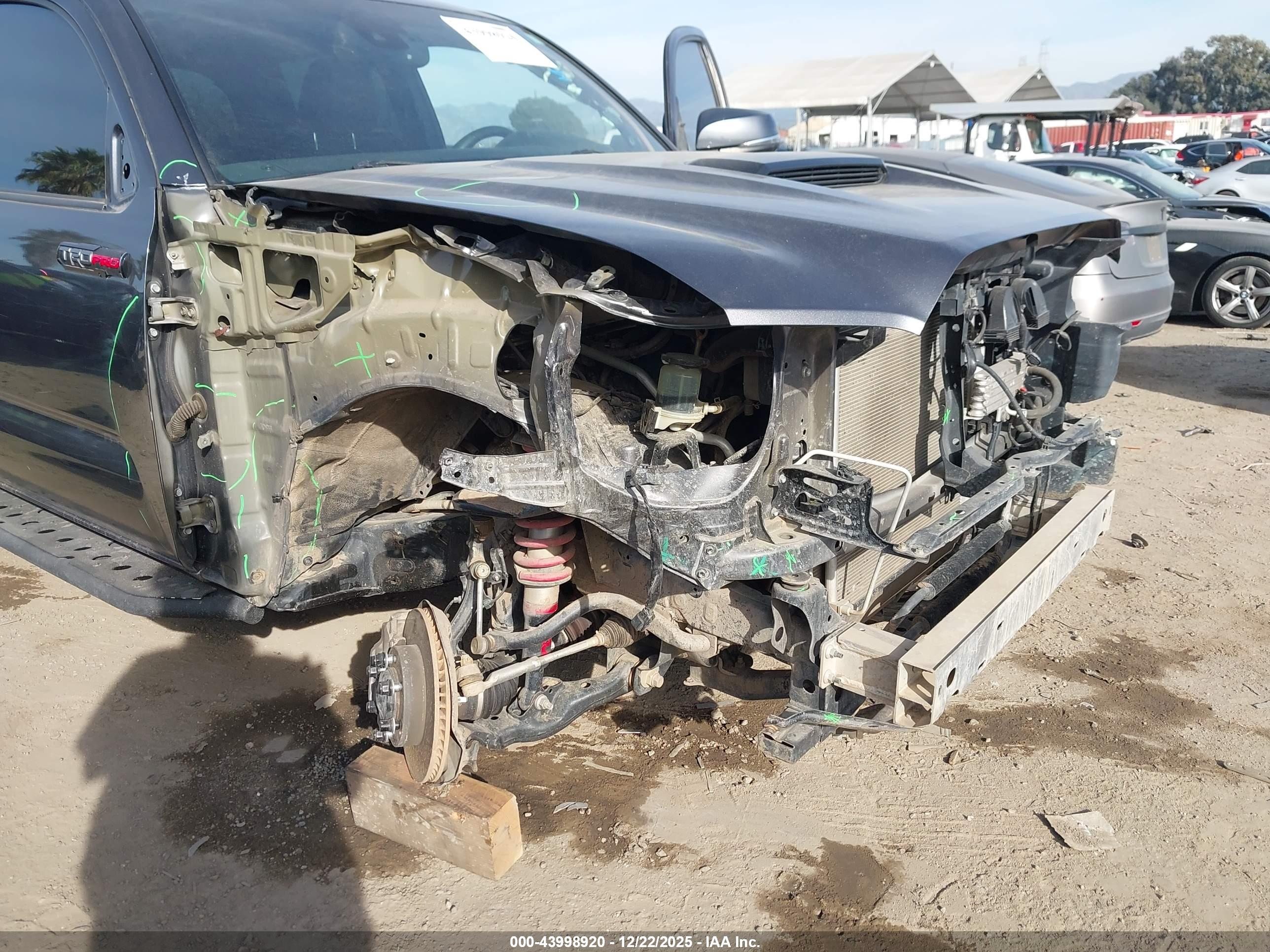 TOYOTA TACOMA image 6