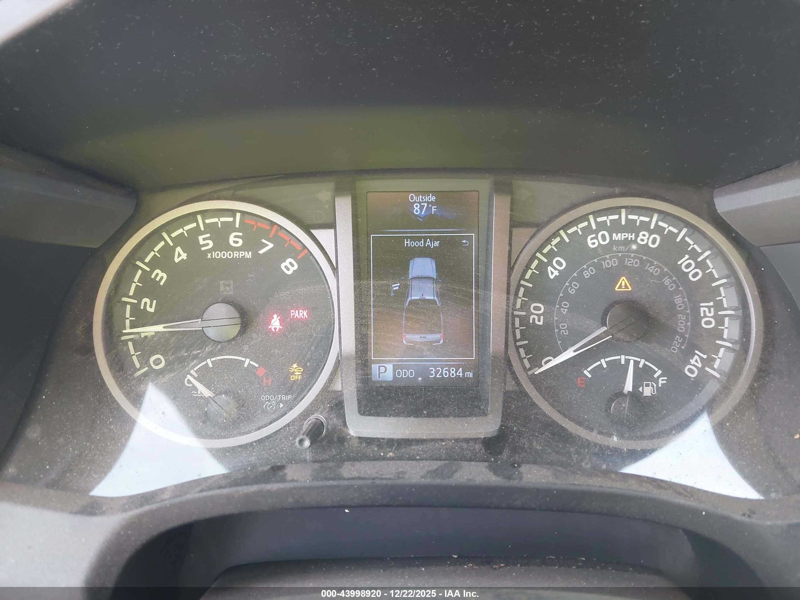 TOYOTA TACOMA image 7