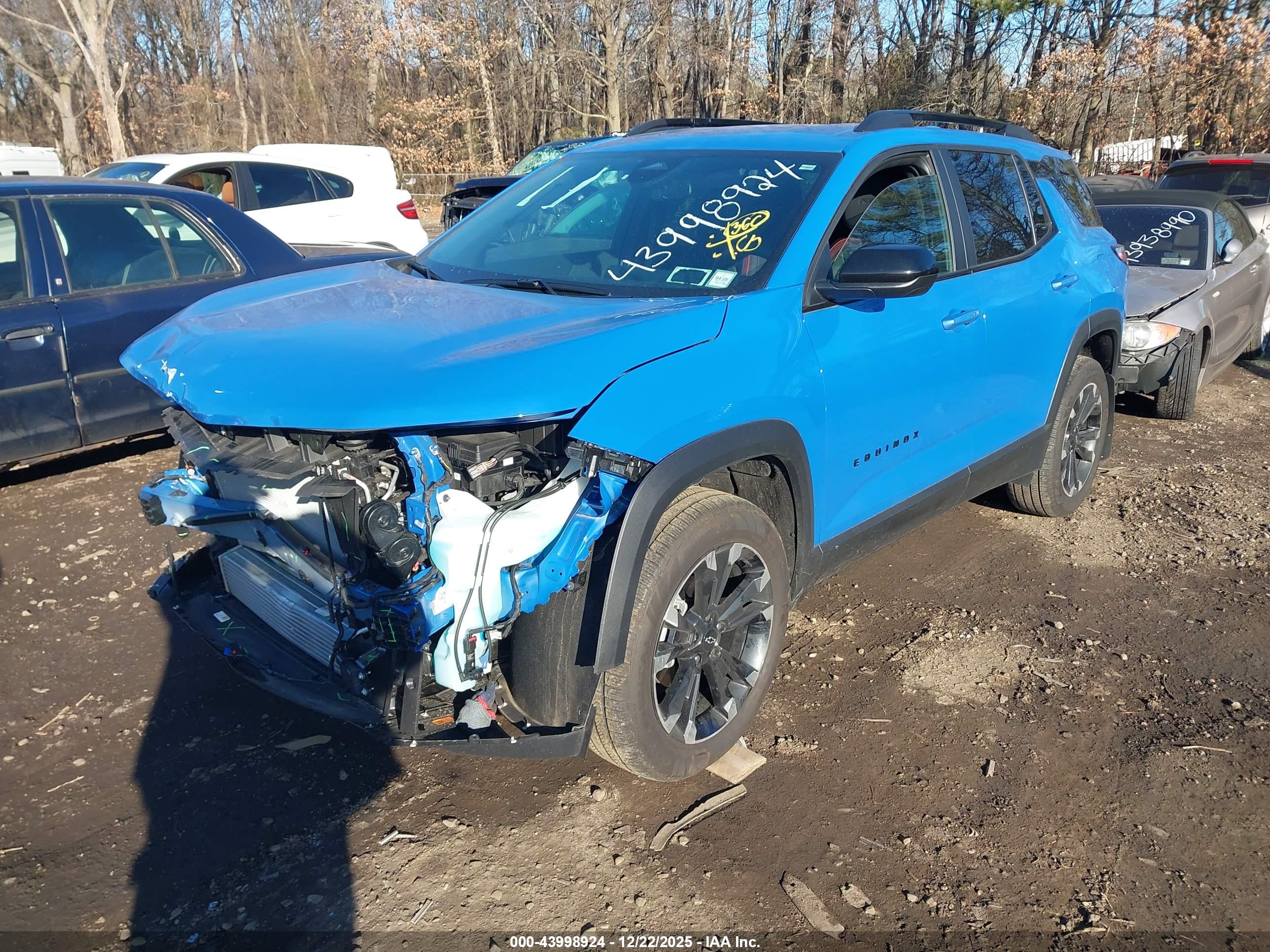 CHEVROLET EQUINOX image 2