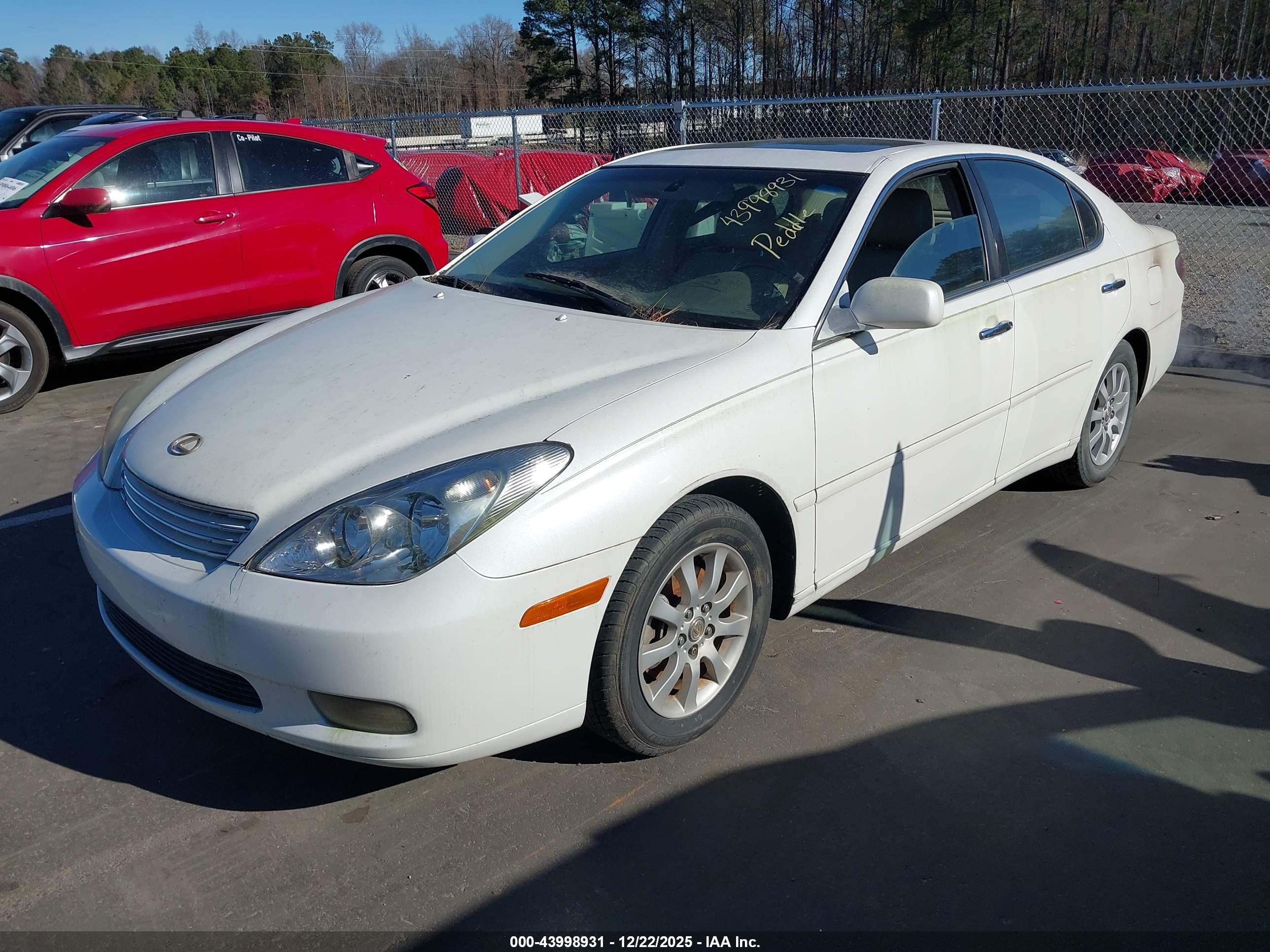 LEXUS ES image 2