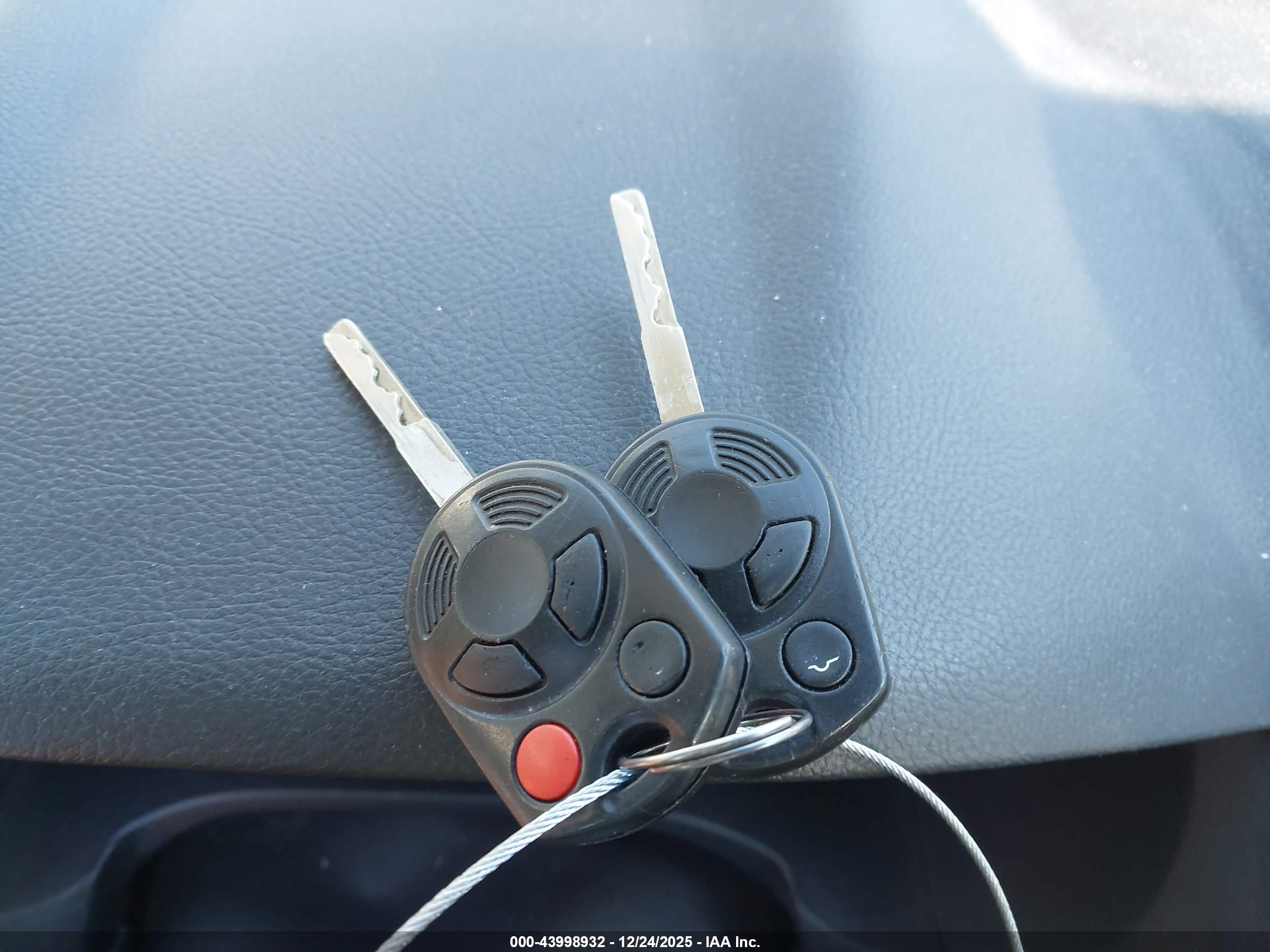 FORD FOCUS image 11