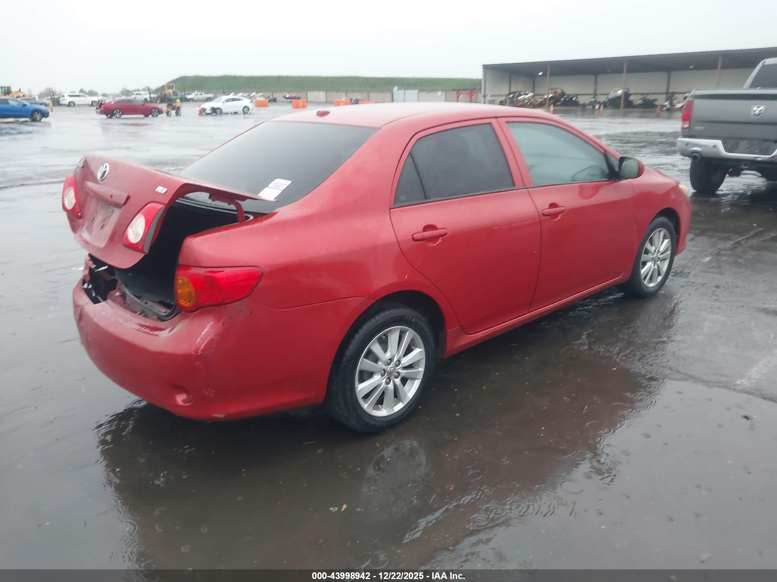 TOYOTA COROLLA image 4