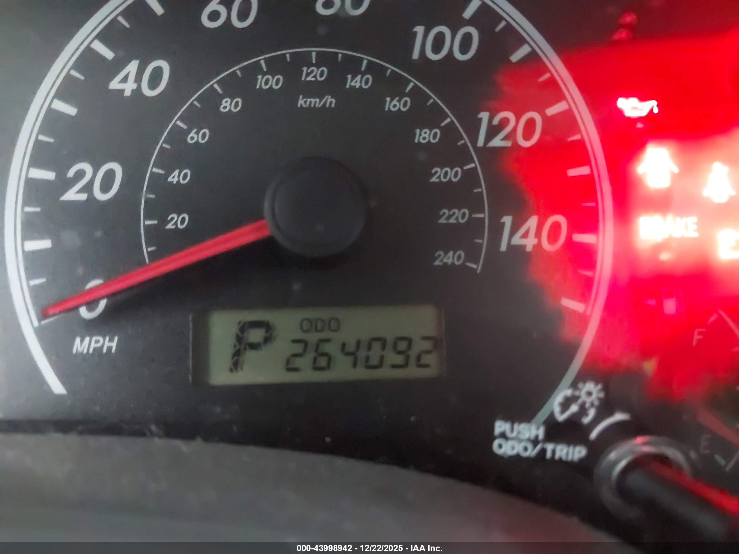 TOYOTA COROLLA image 7