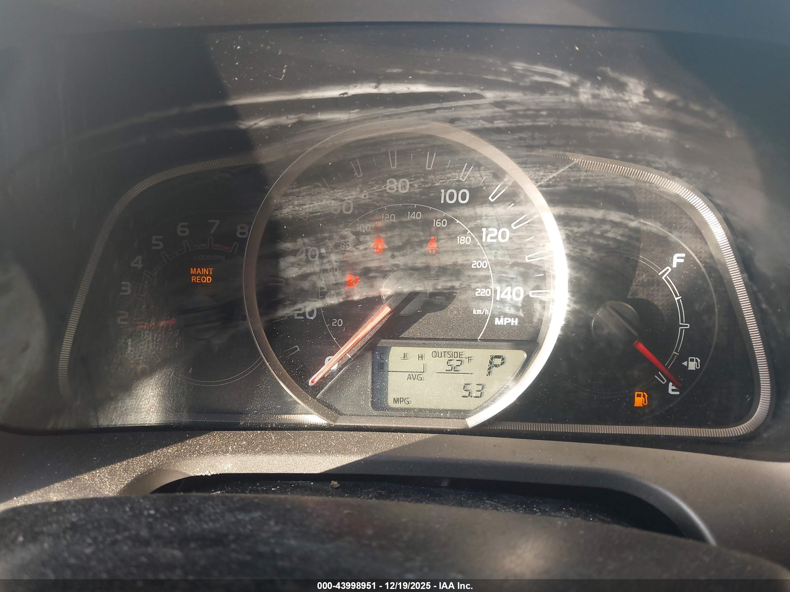 TOYOTA RAV4 image 7