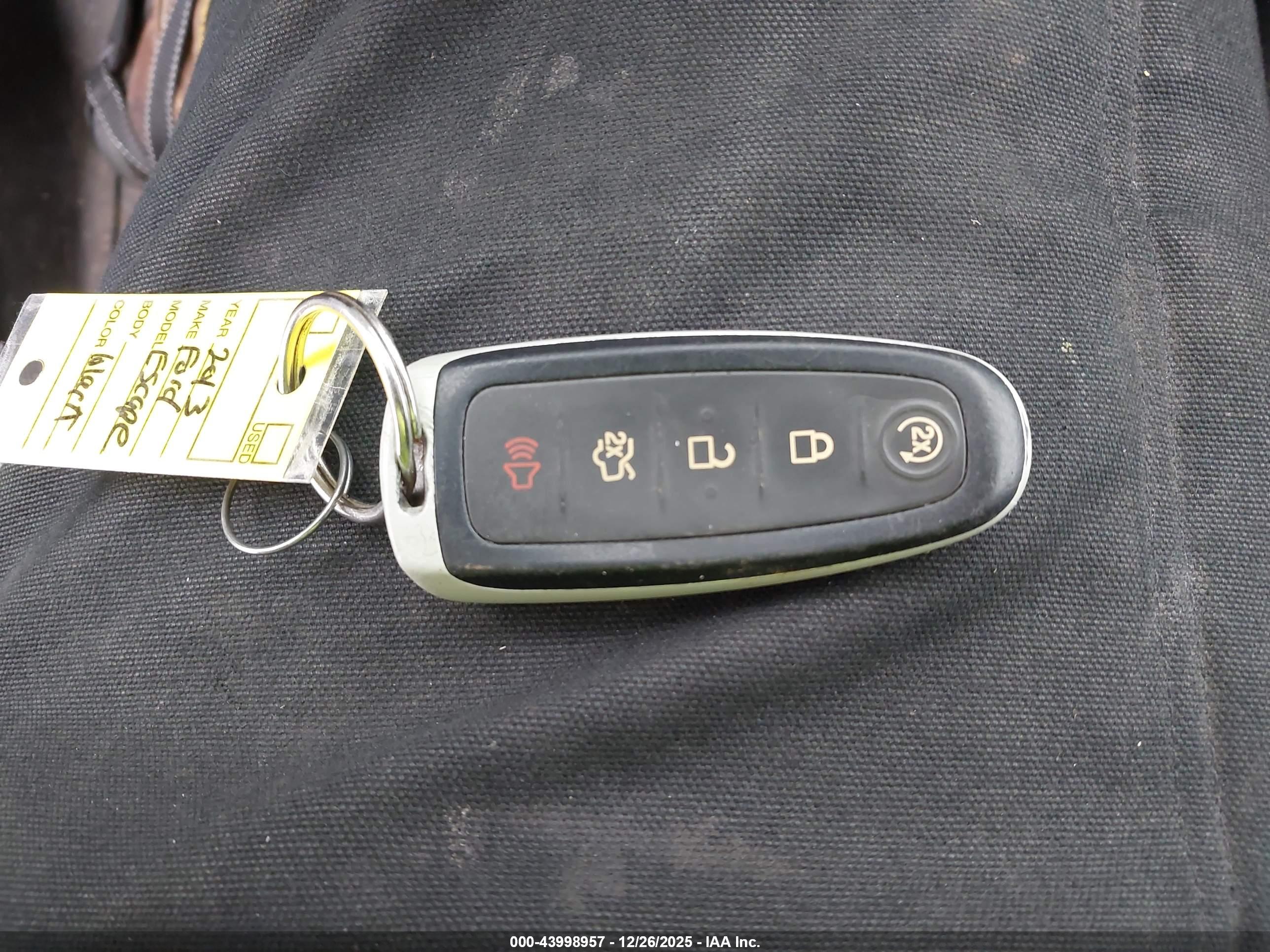 FORD ESCAPE image 11