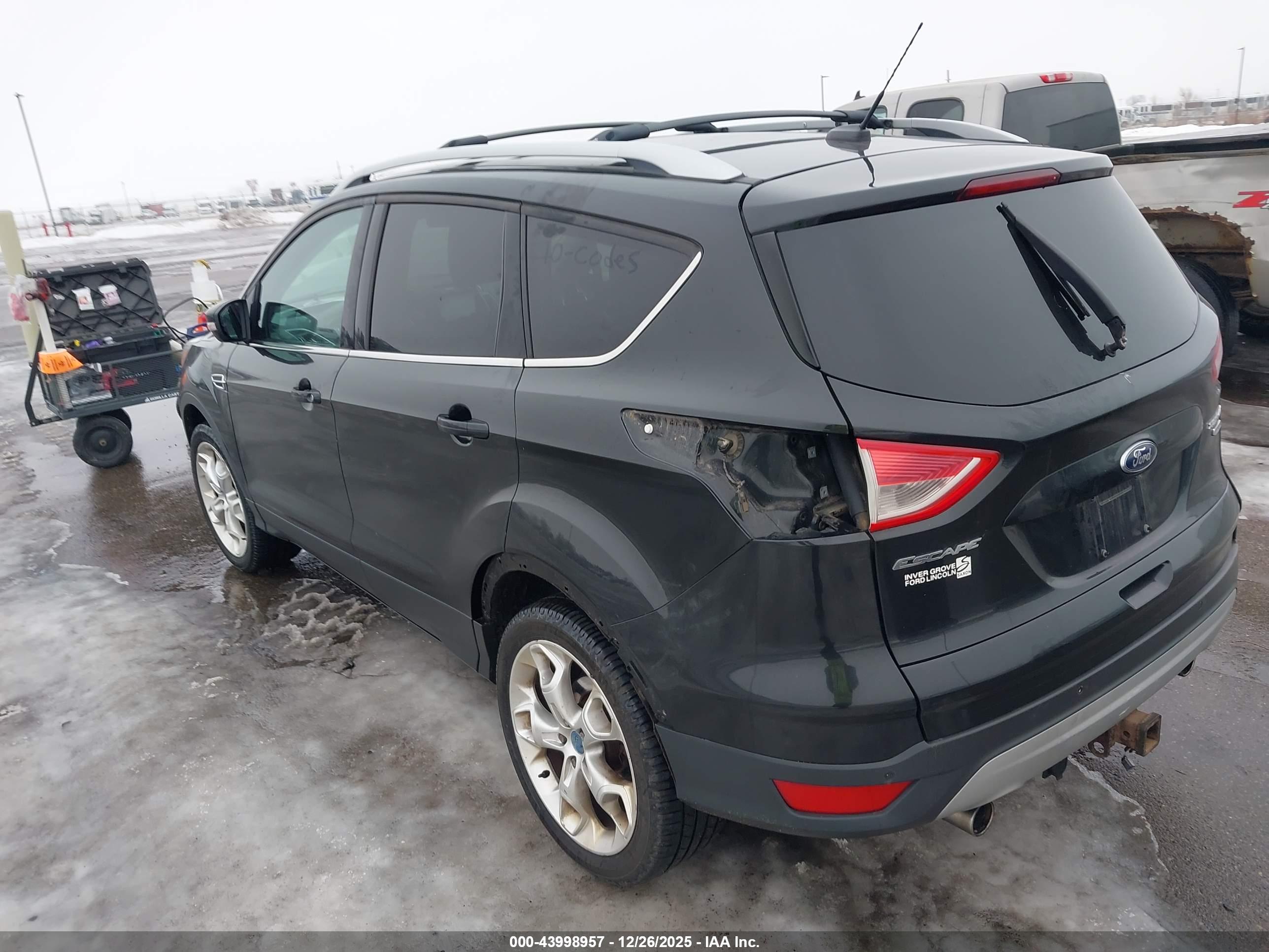 FORD ESCAPE image 3