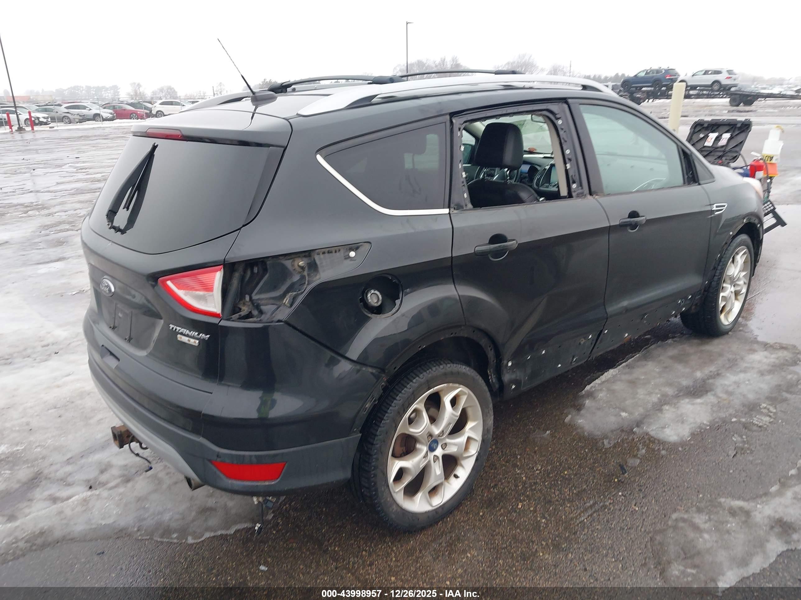 FORD ESCAPE image 4