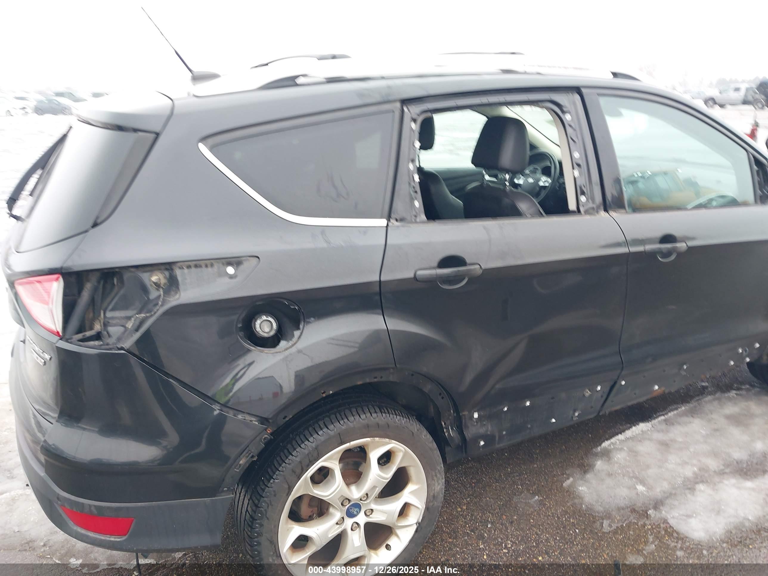 FORD ESCAPE image 6