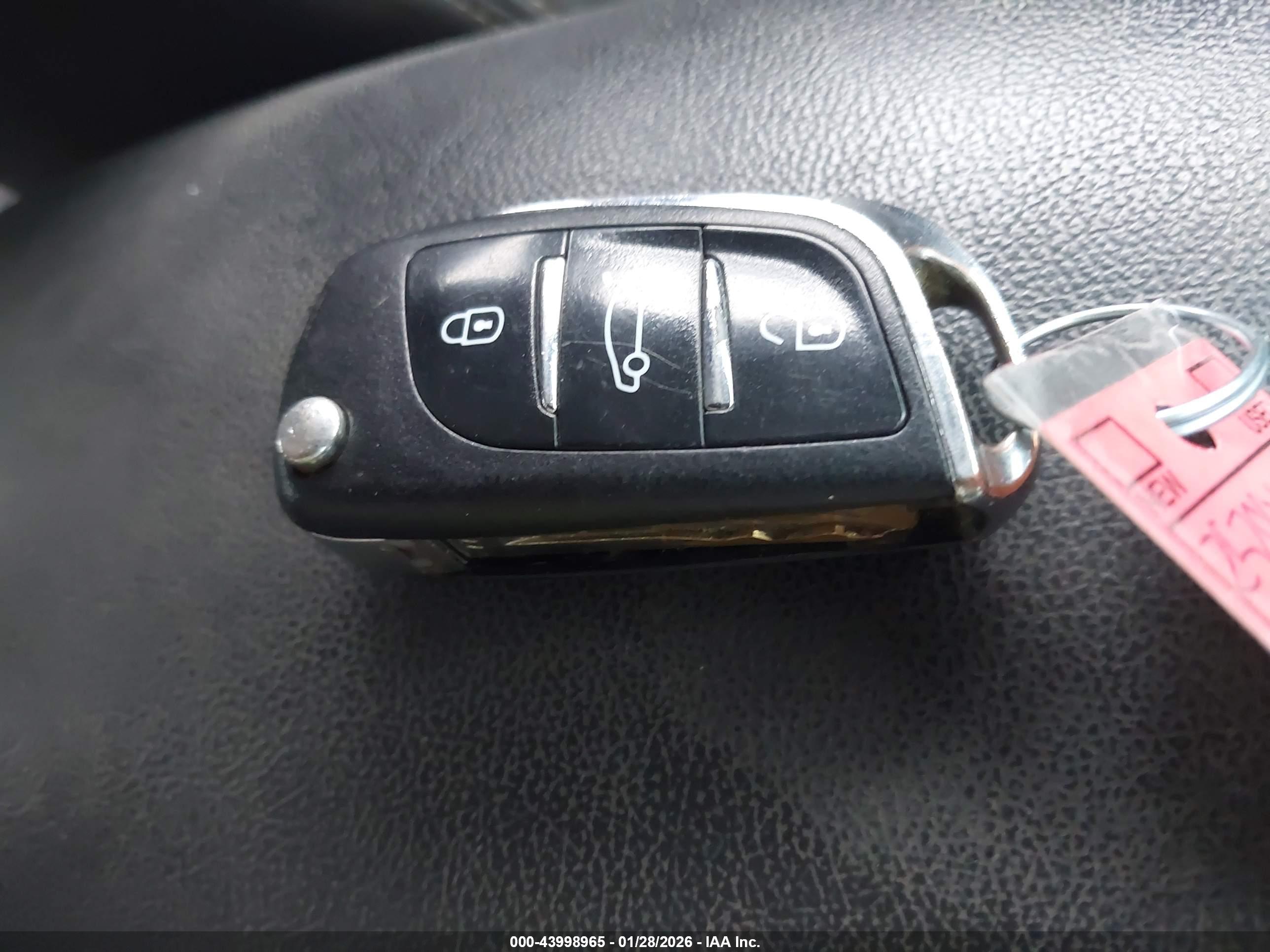 KIA SOUL image 11