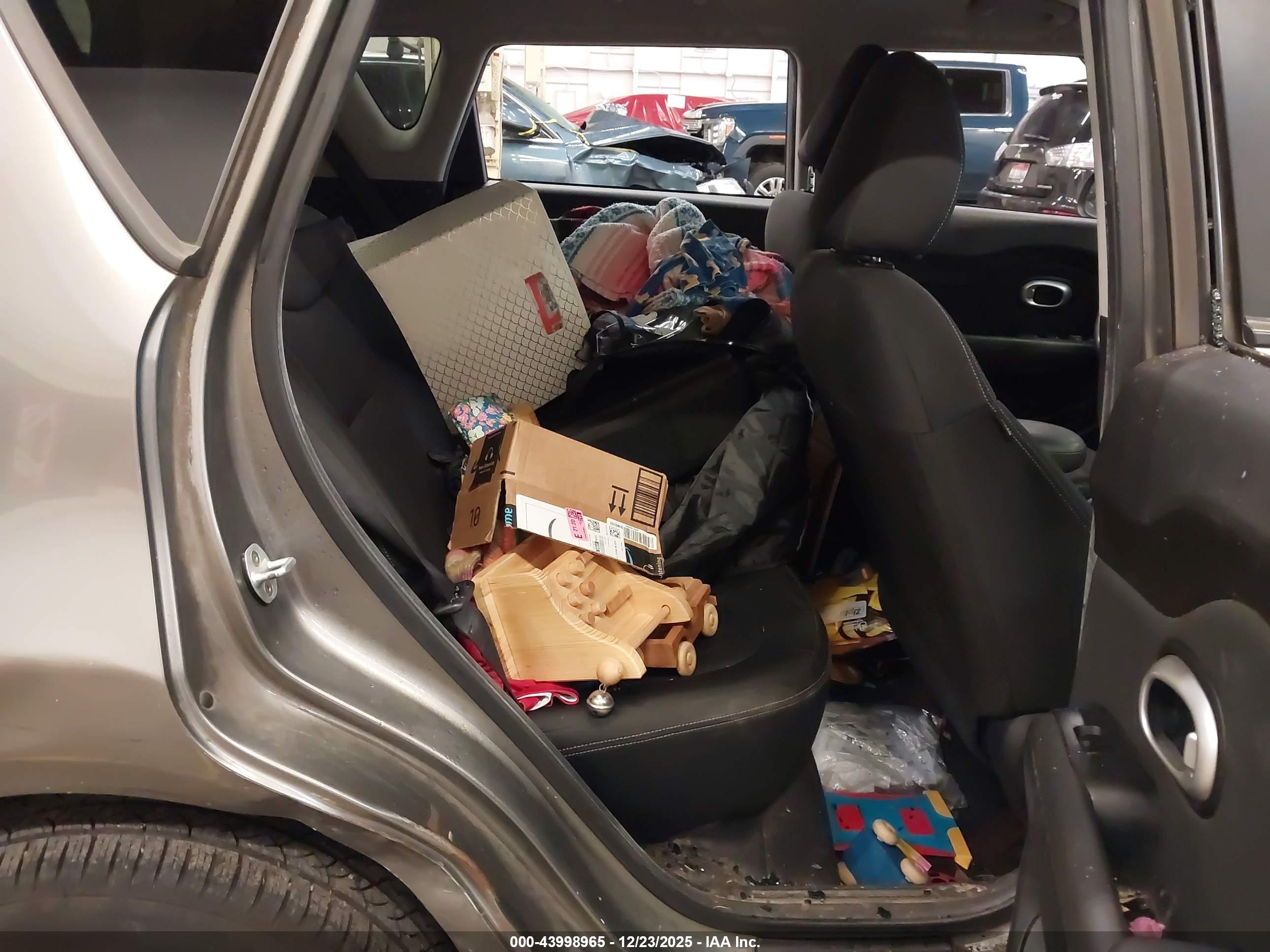 KIA SOUL image 8