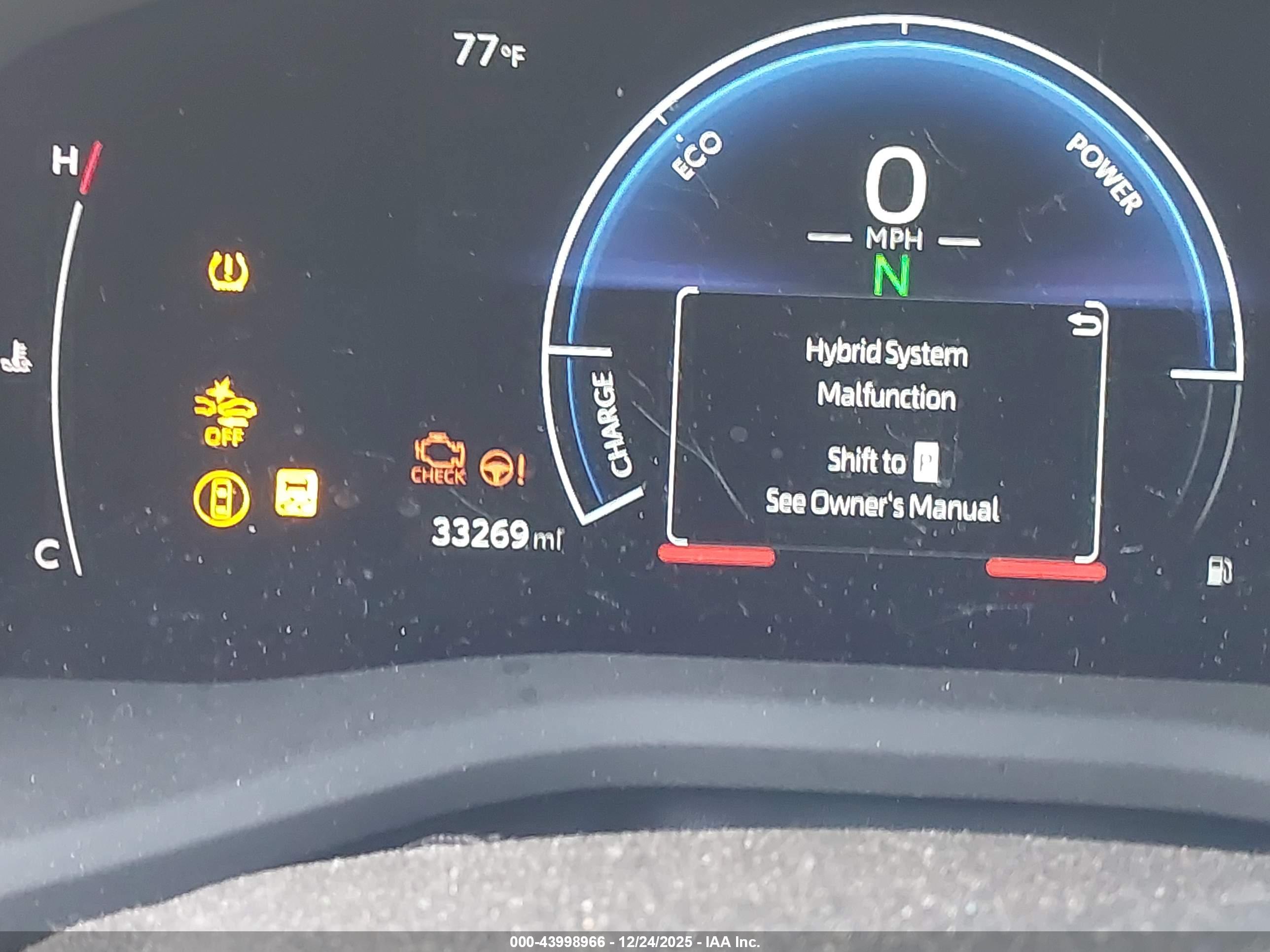 TOYOTA CAMRY image 7