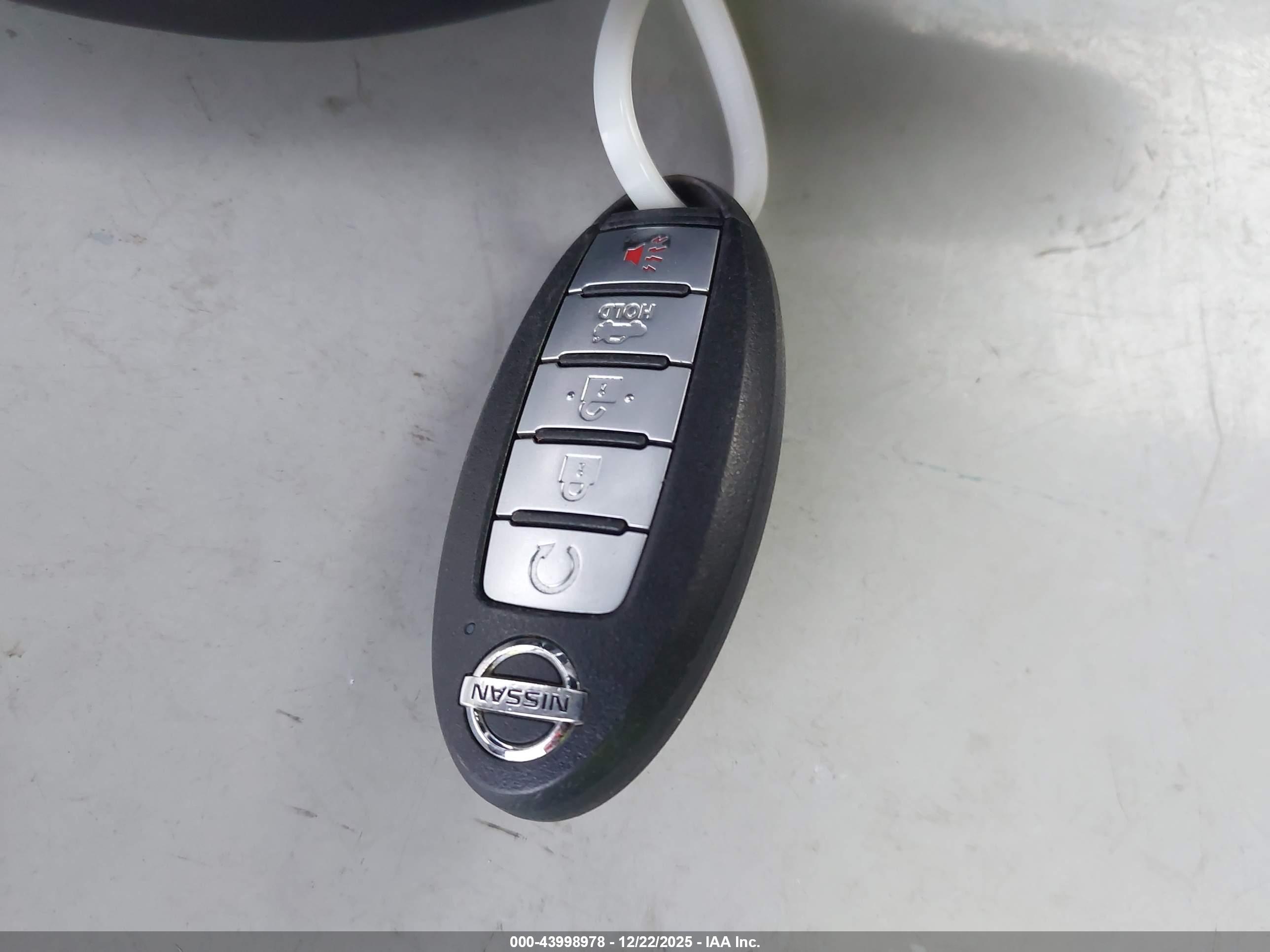 NISSAN SENTRA image 11
